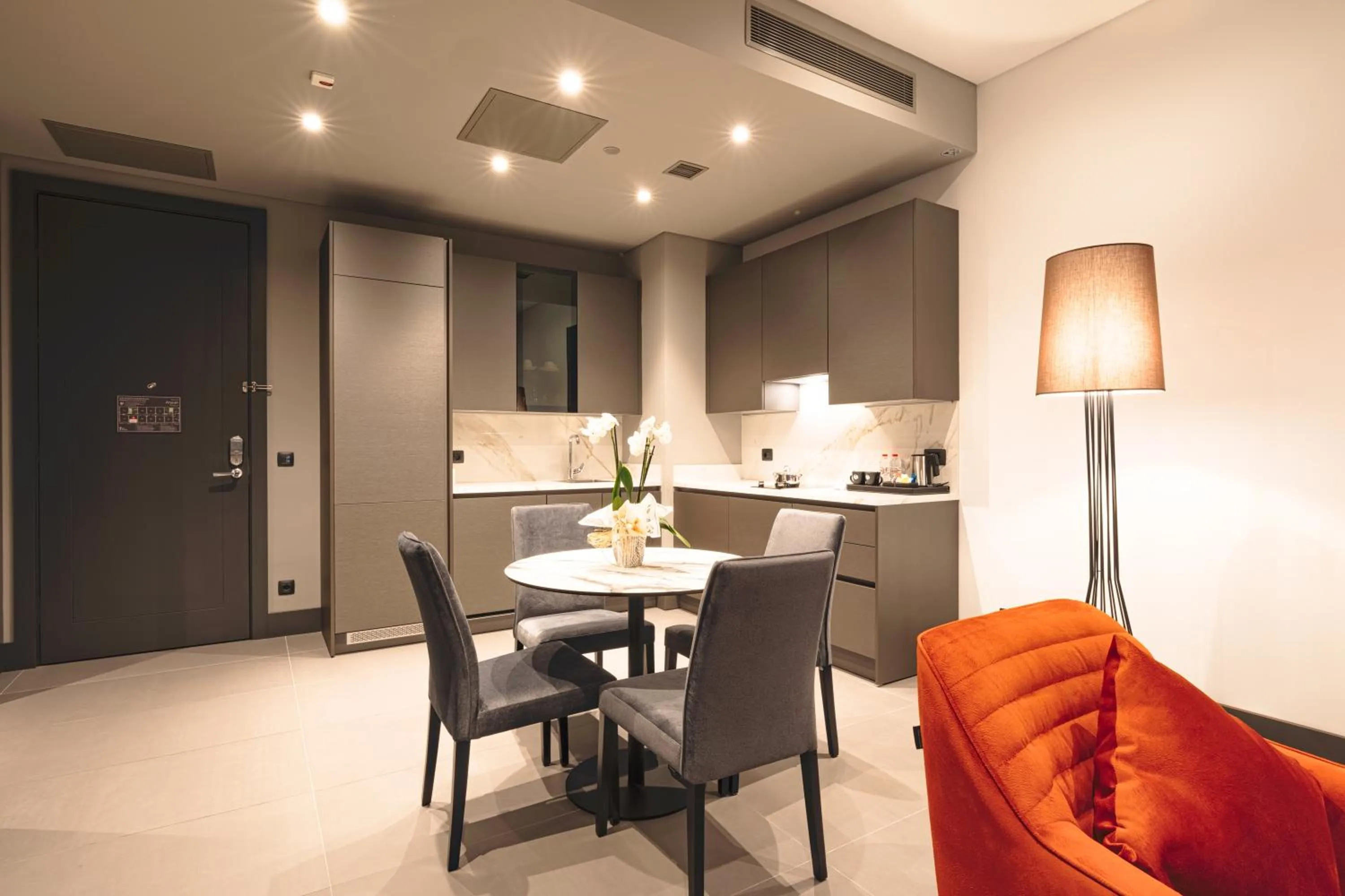 Kitchen or kitchenette in Bomonti Arjaan by Rotana