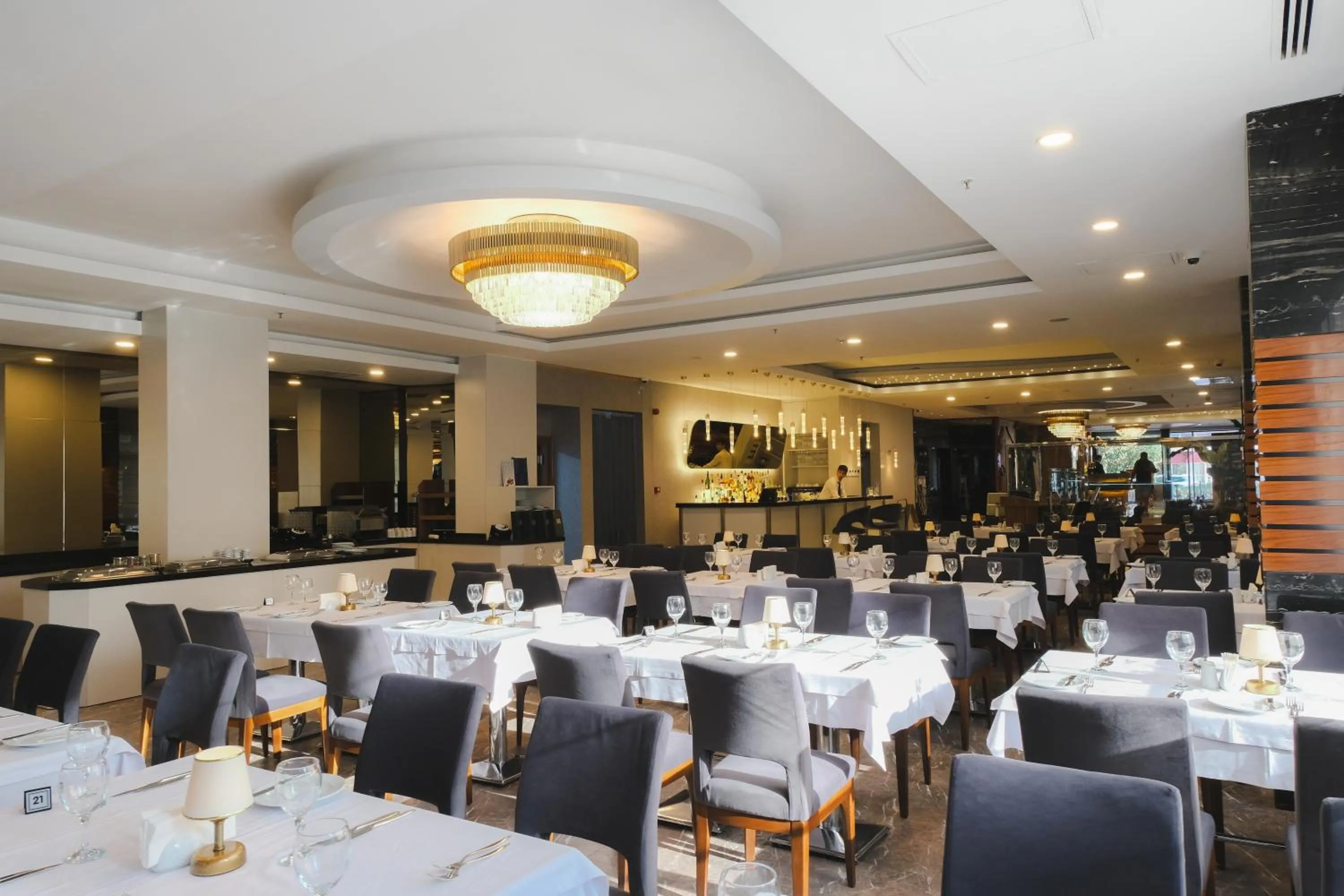 Restaurant/places to eat in ARMİS HOTEL