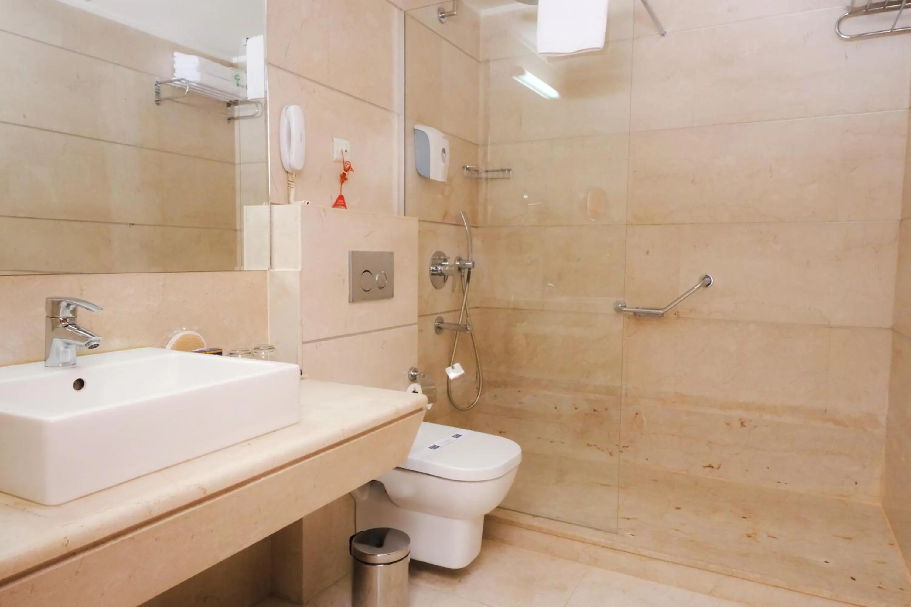 Bathroom in ARMİS HOTEL