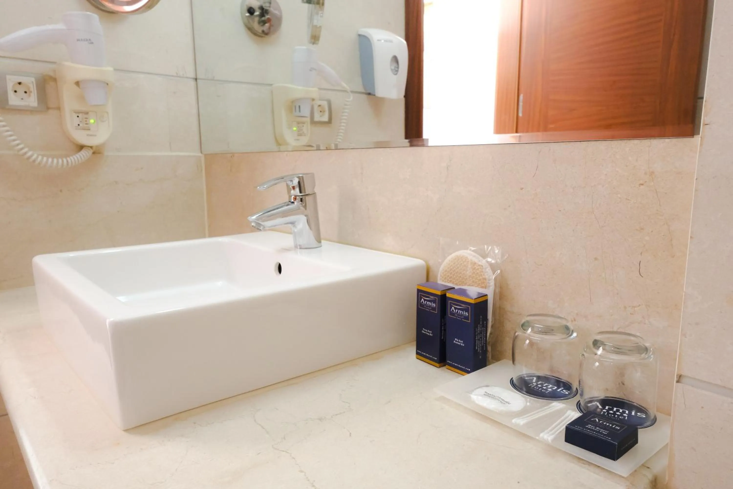 Bathroom in ARMİS HOTEL