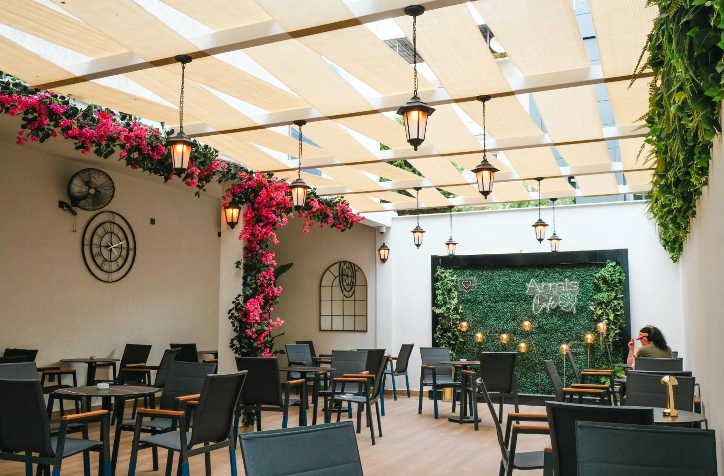 Balcony/Terrace in ARMİS HOTEL