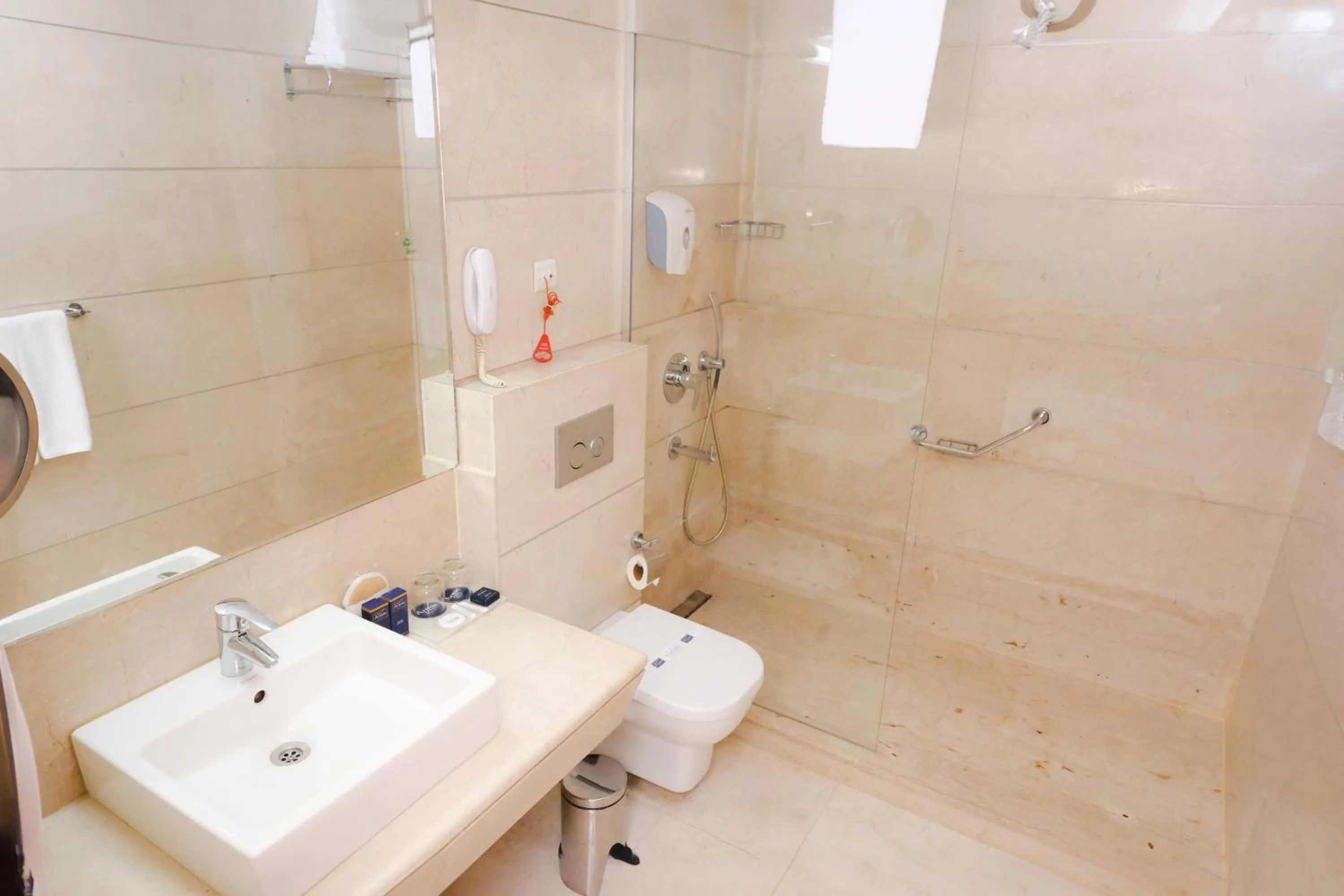 Bathroom in ARMİS HOTEL