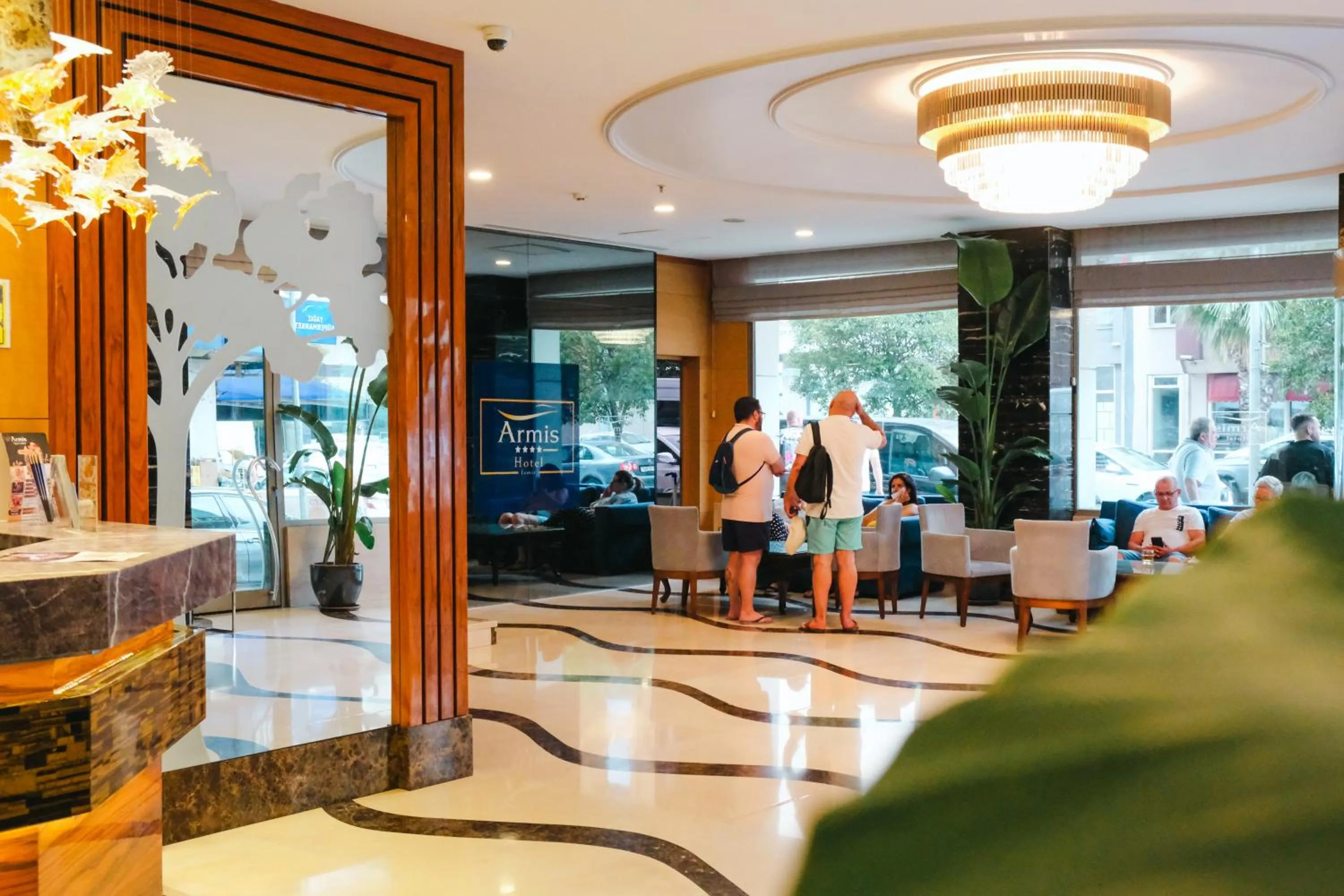 Lobby or reception in ARMİS HOTEL