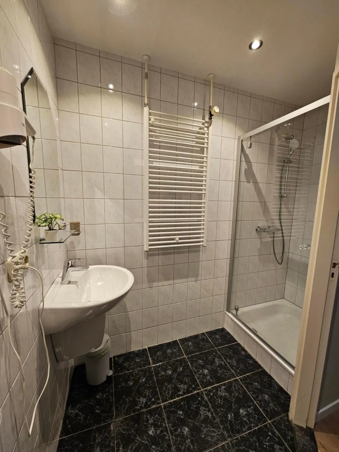 Shower in De Arcense Herberg