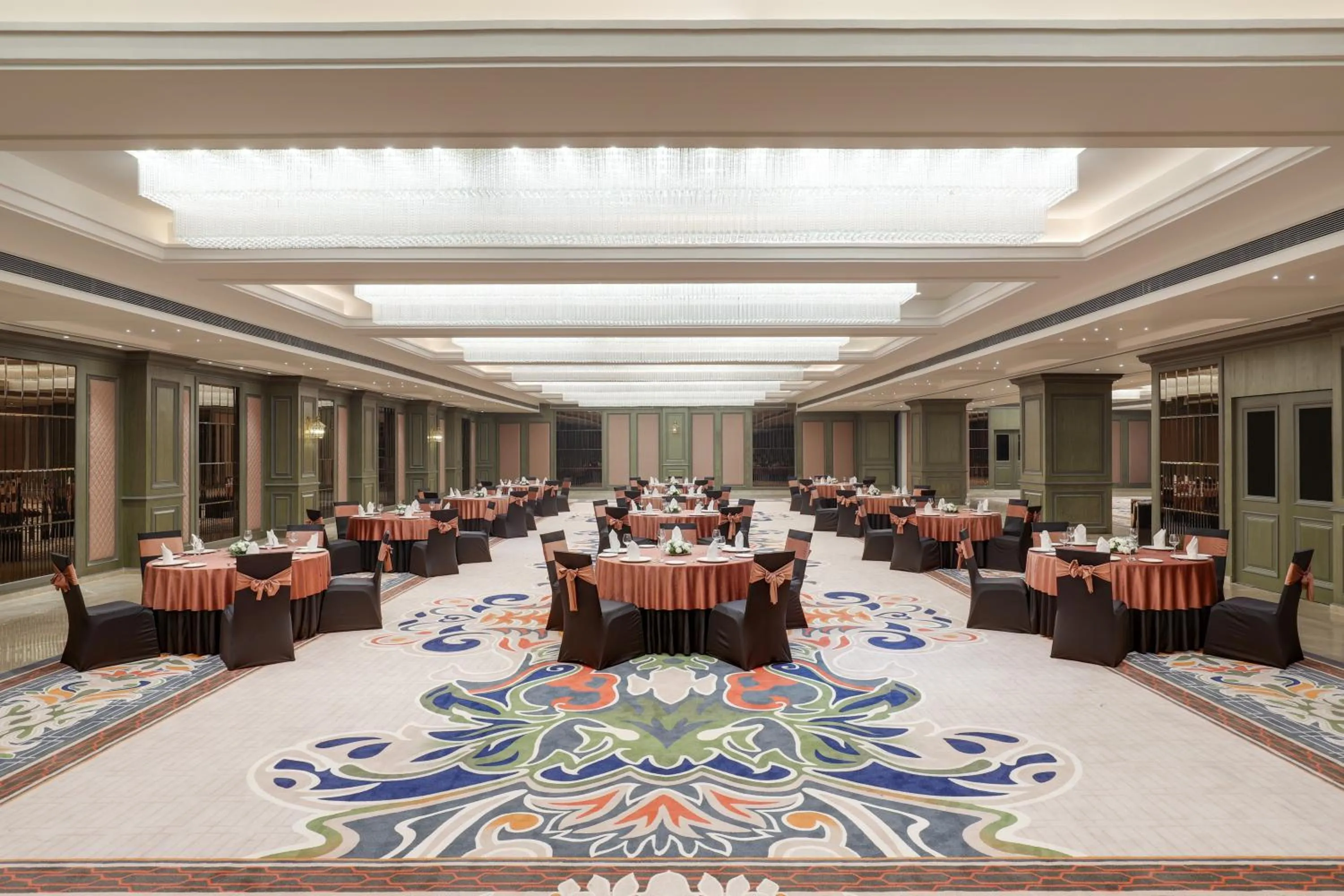 Banquet/Function facilities in Lemon Tree Hotel, Hisar