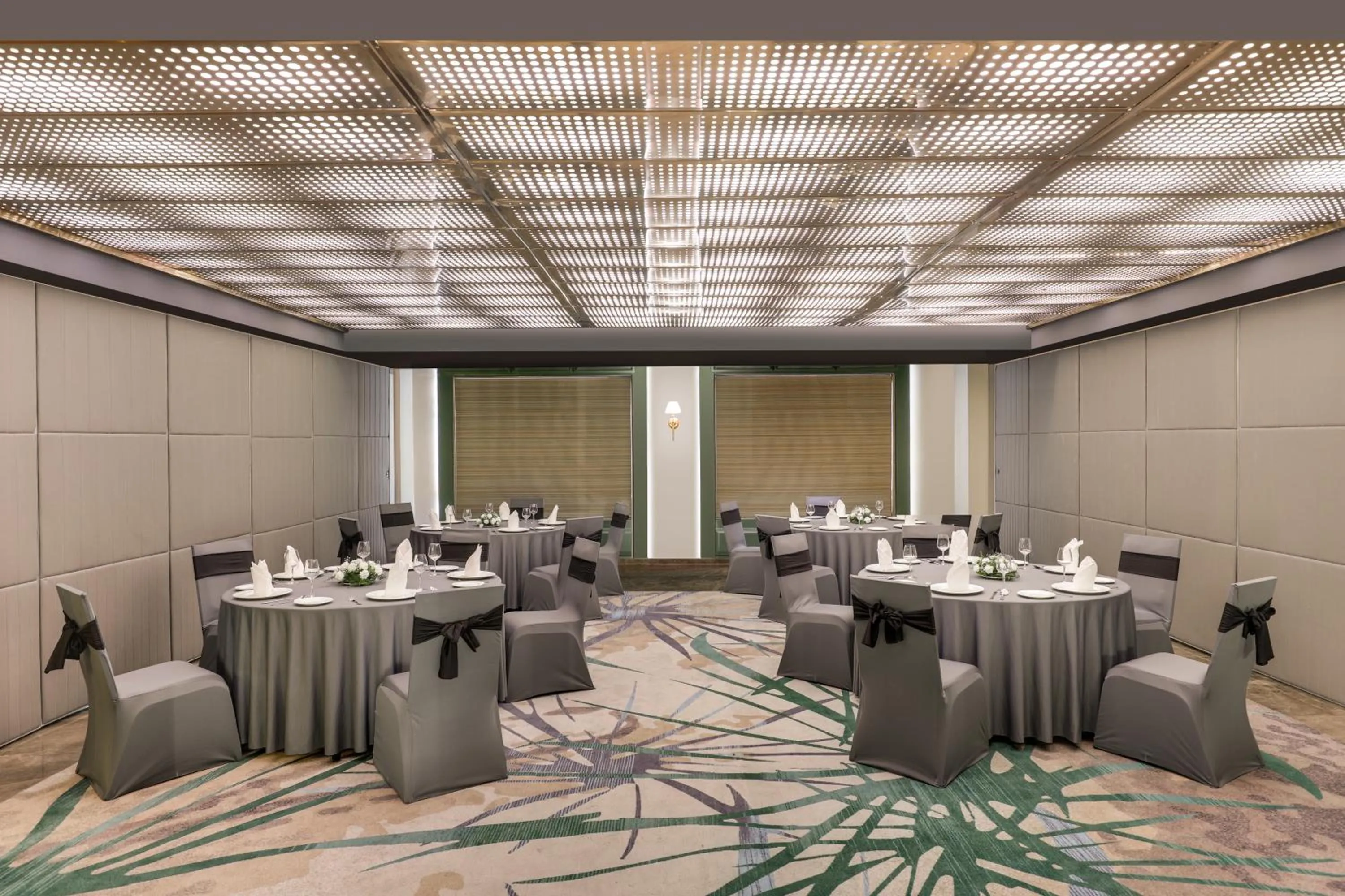 Banquet/Function facilities in Lemon Tree Hotel, Hisar