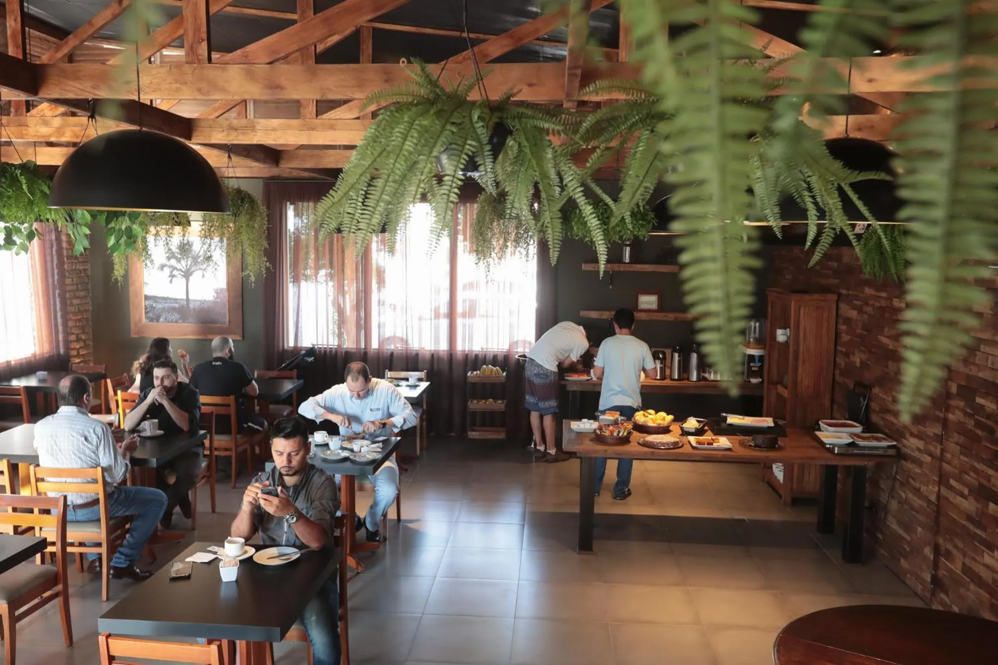 Breakfast in Ipê Hotel Express