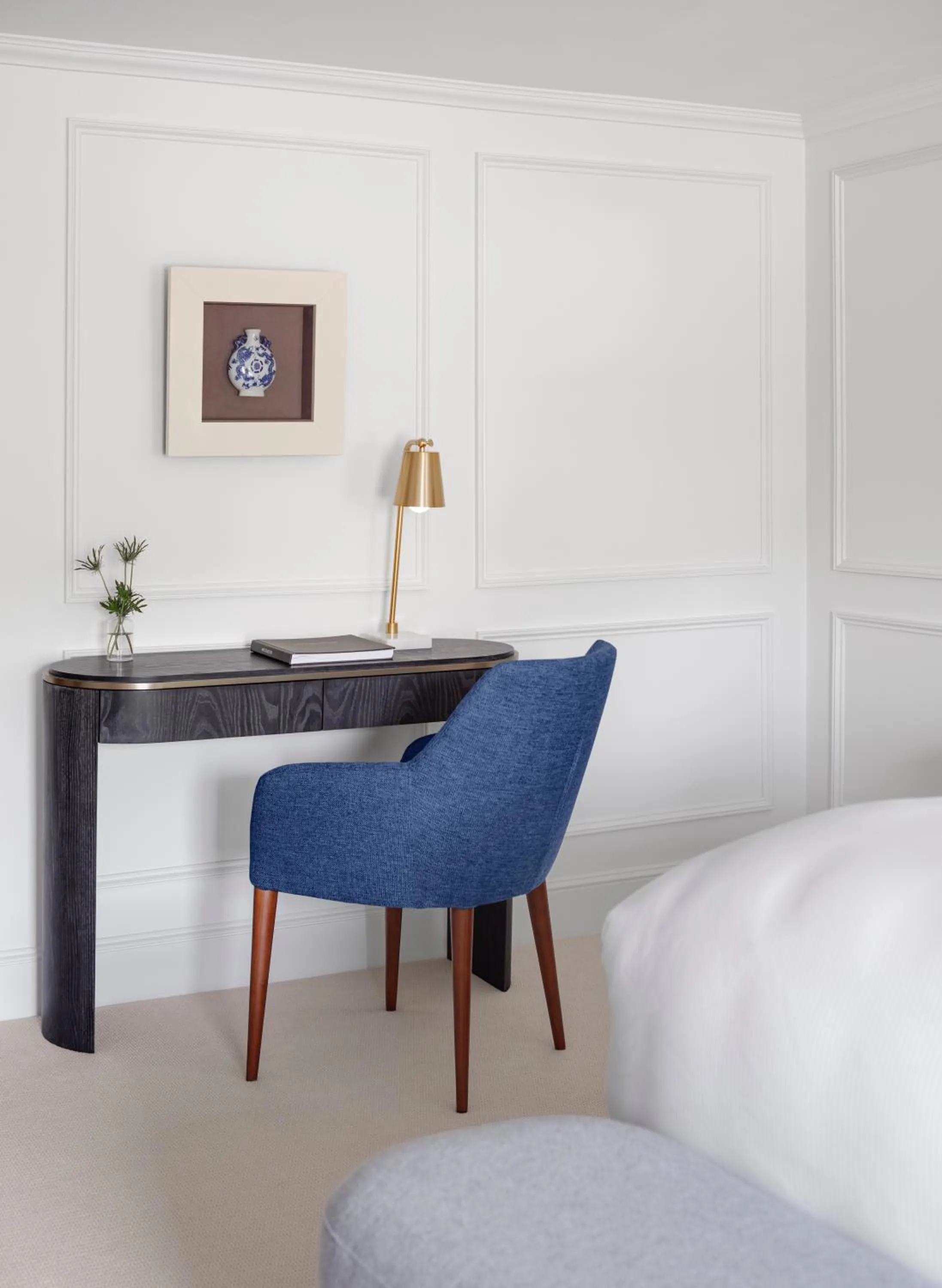 Bed in Relais Chateaux Camden Harbour Inn