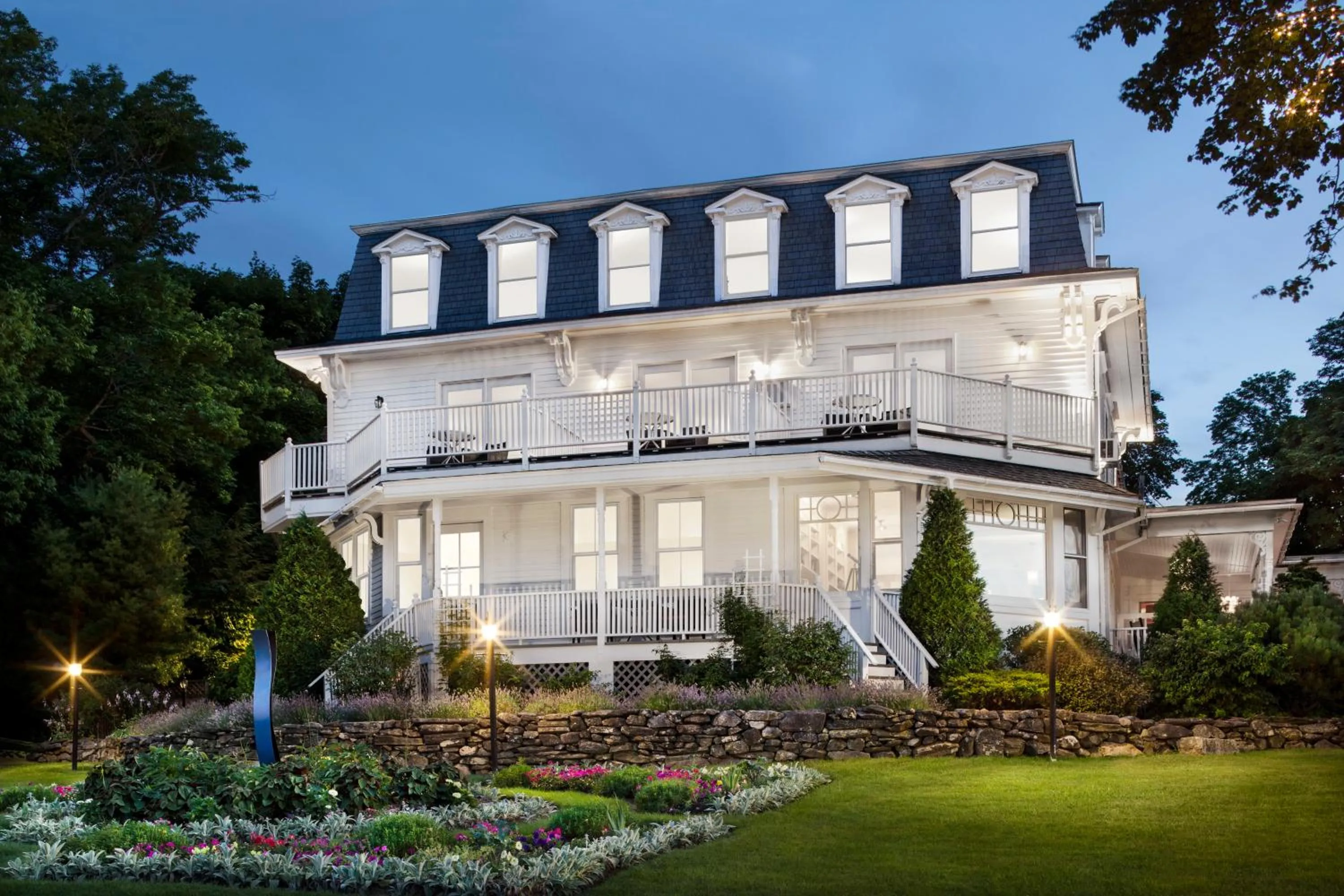 Relais Chateaux Camden Harbour Inn