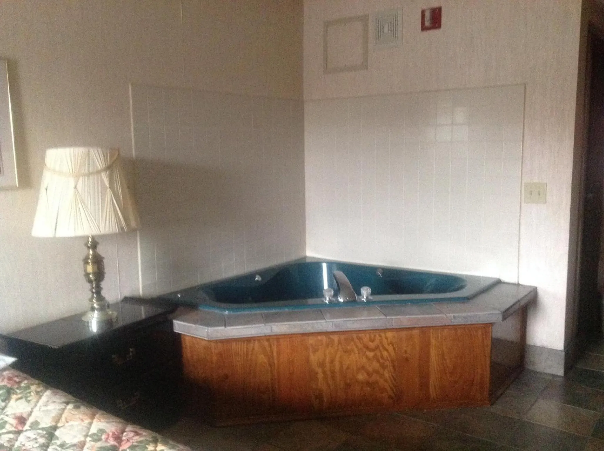 Other in HighWay Inn