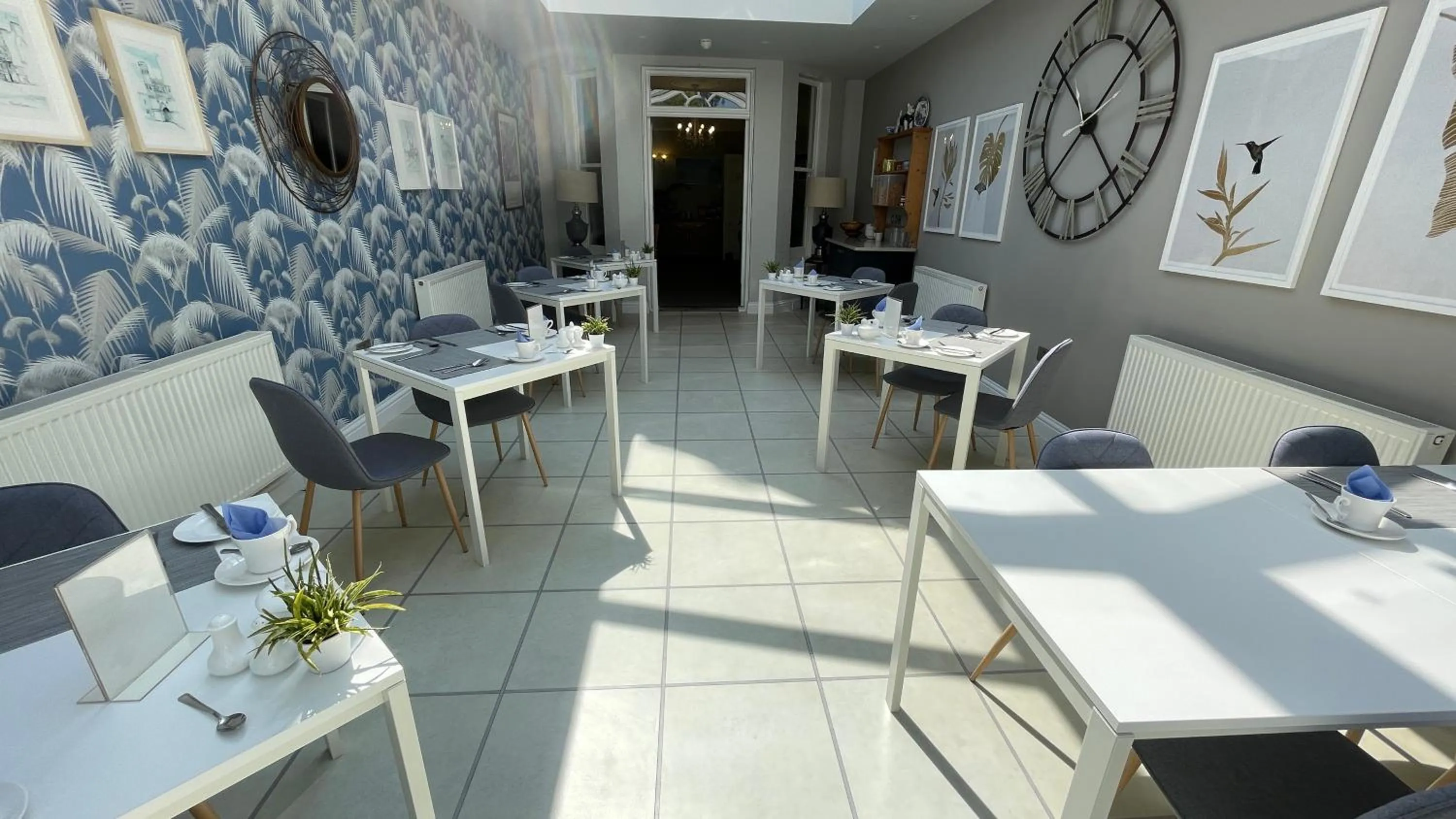 Breakfast in Yorke Lodge Bed and Breakfast