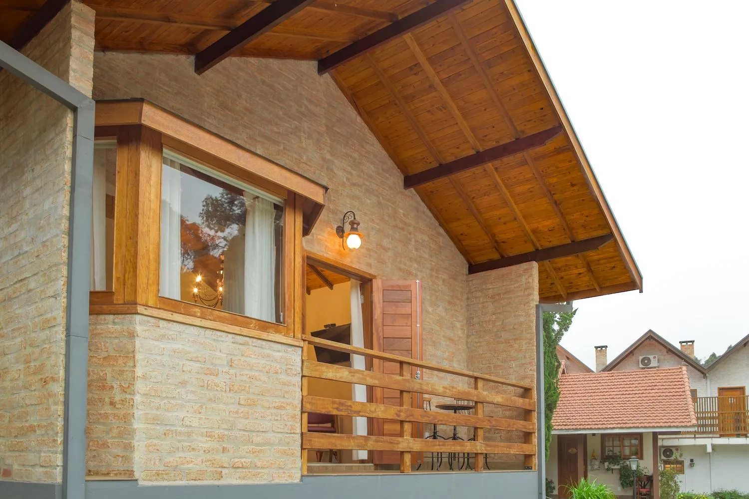 Facade/entrance in Pousada Valle das Flores Monte Verde