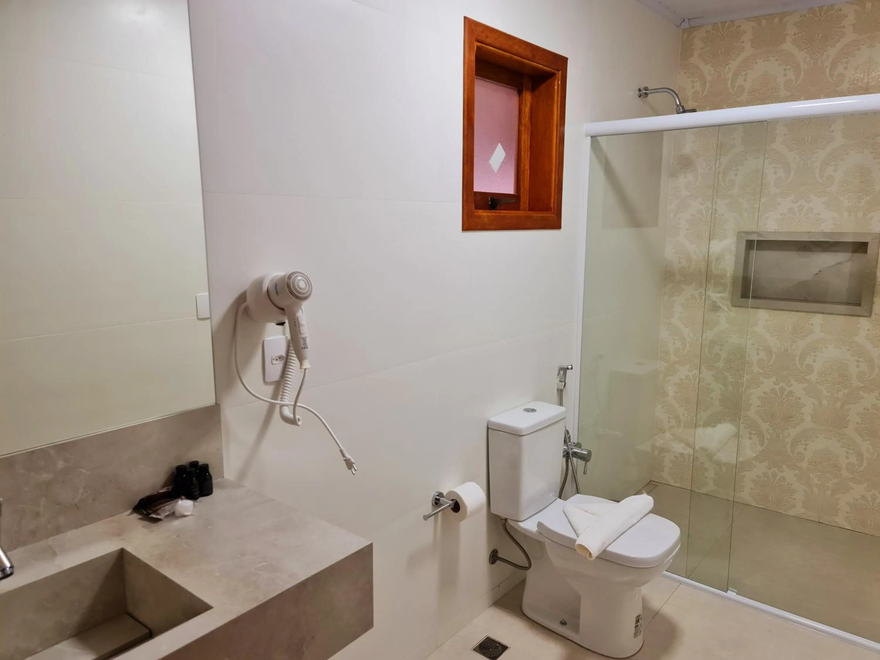 Bathroom in Pousada Valle das Flores Monte Verde