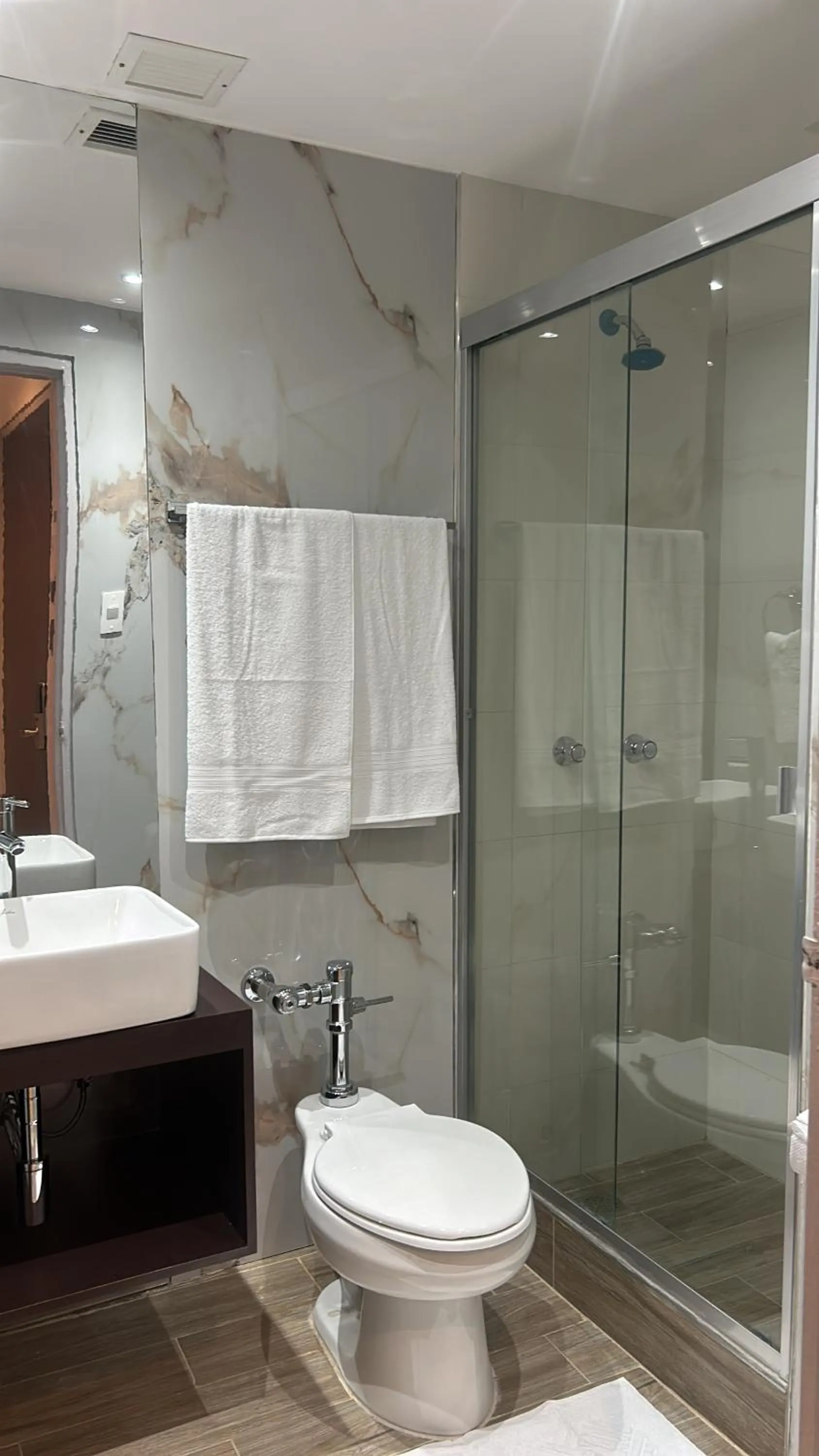 Bathroom in Hotel Grand Galaxie