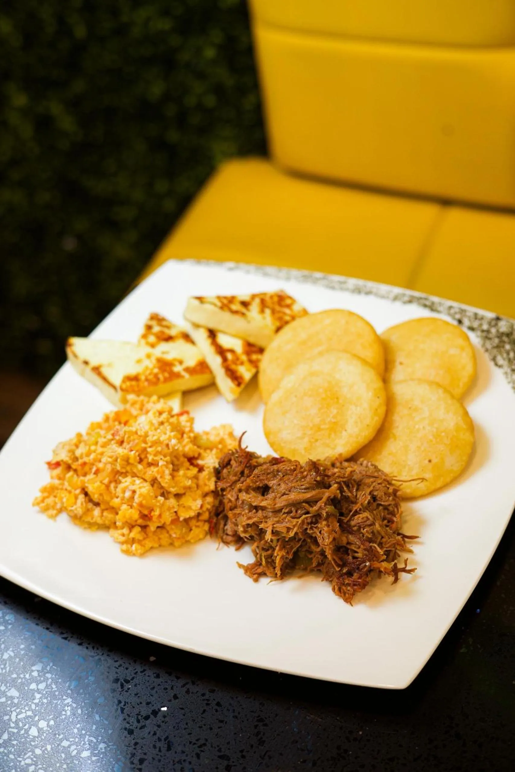 Breakfast in Hotel Grand Galaxie