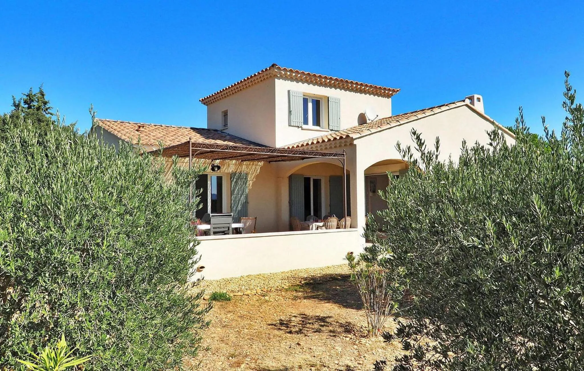 Property building in Li Vue Vent