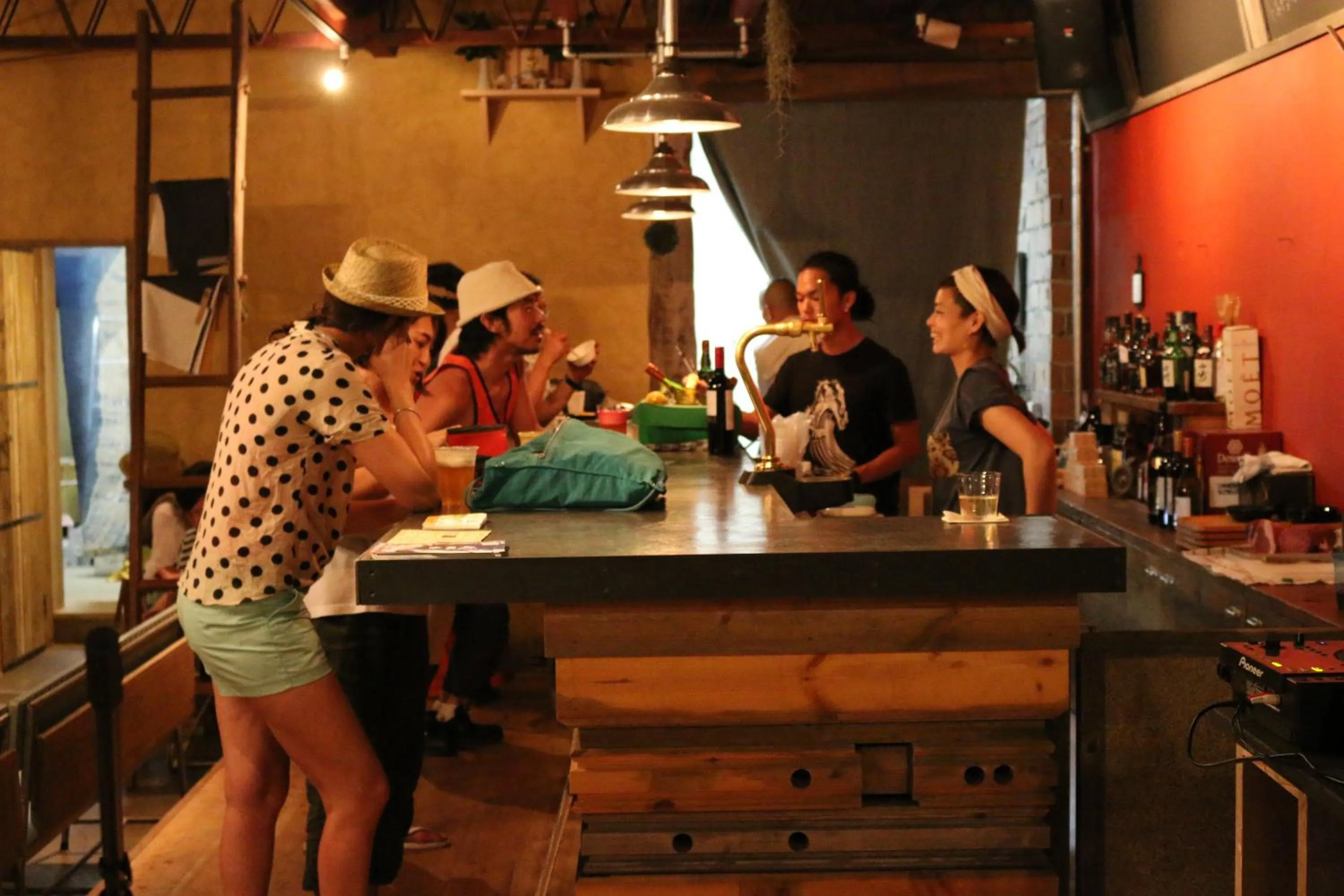 Lounge or bar in Kamp Houkan-cho Backpacker's Inn & Lounge