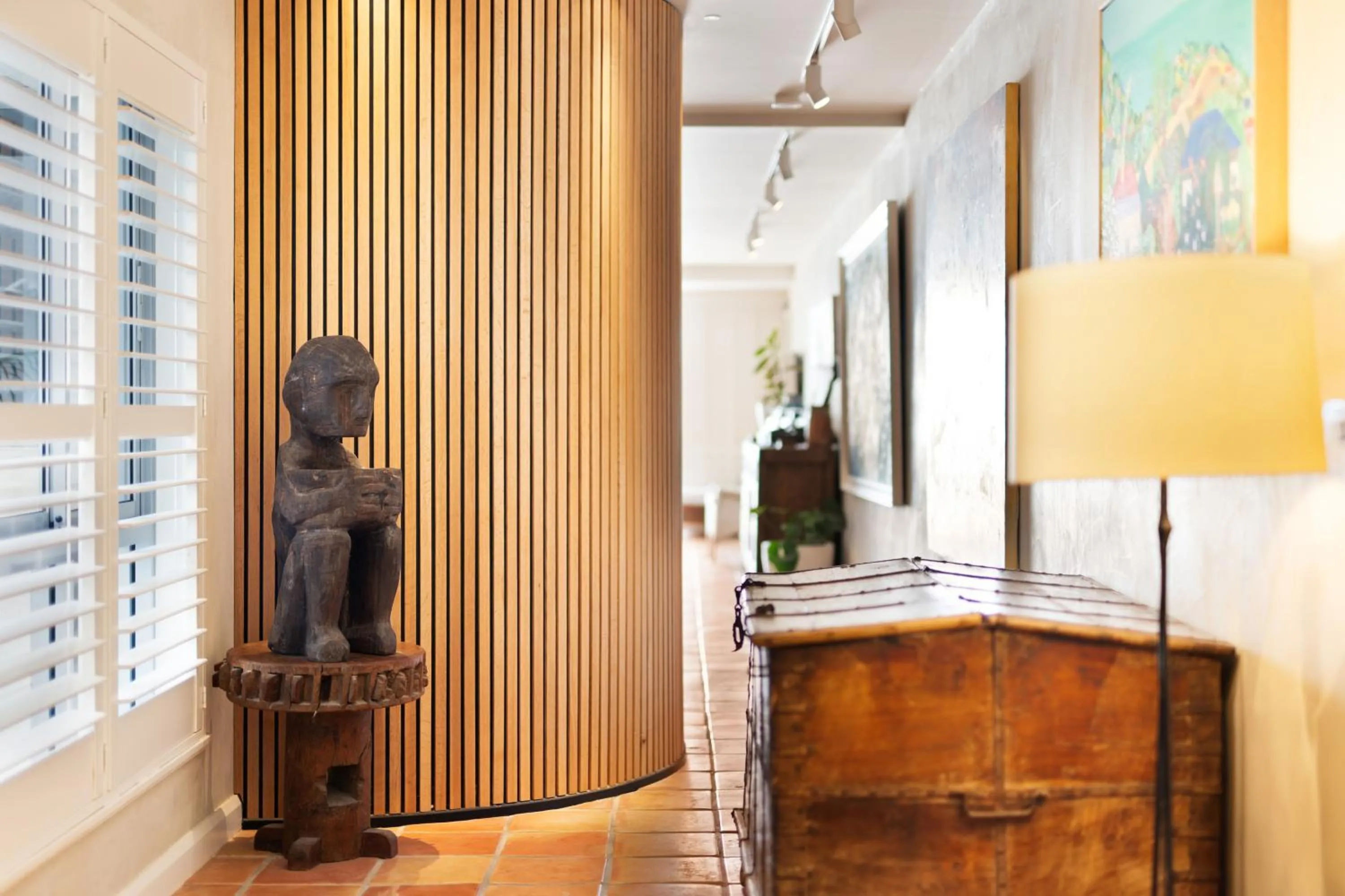 Decorative detail in La Mer Apartments