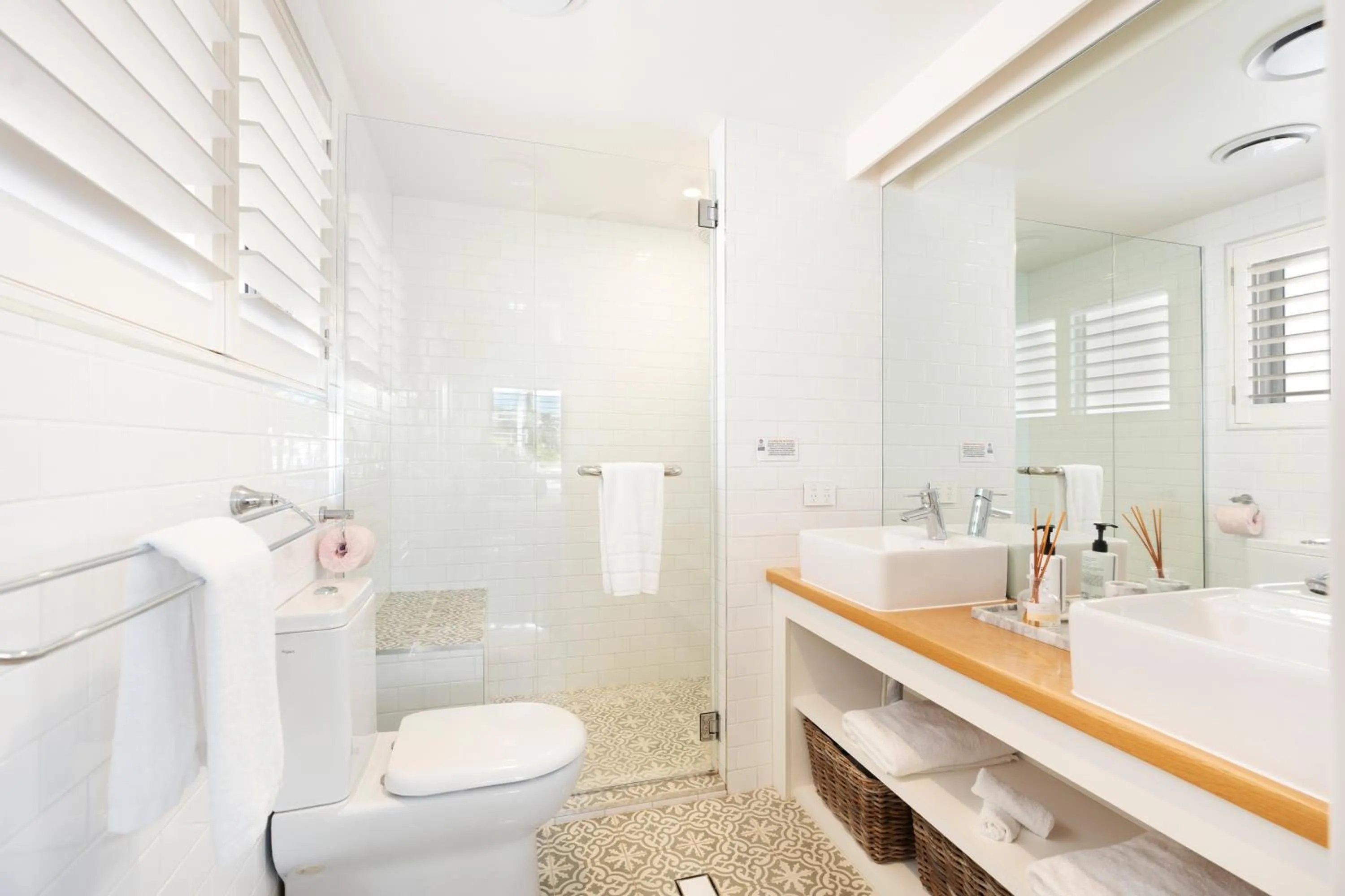 Bathroom in La Mer Apartments