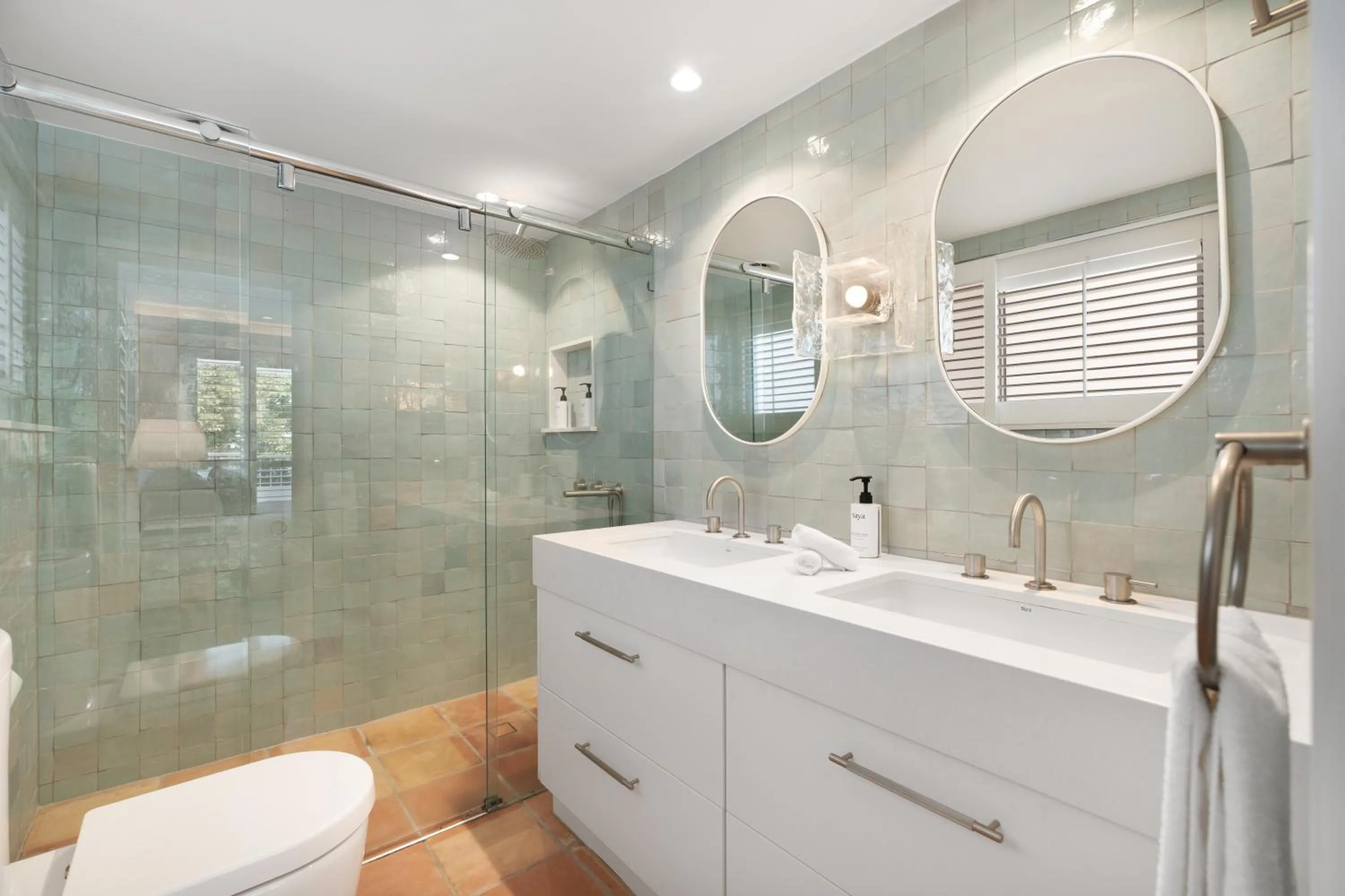 Shower in La Mer Apartments