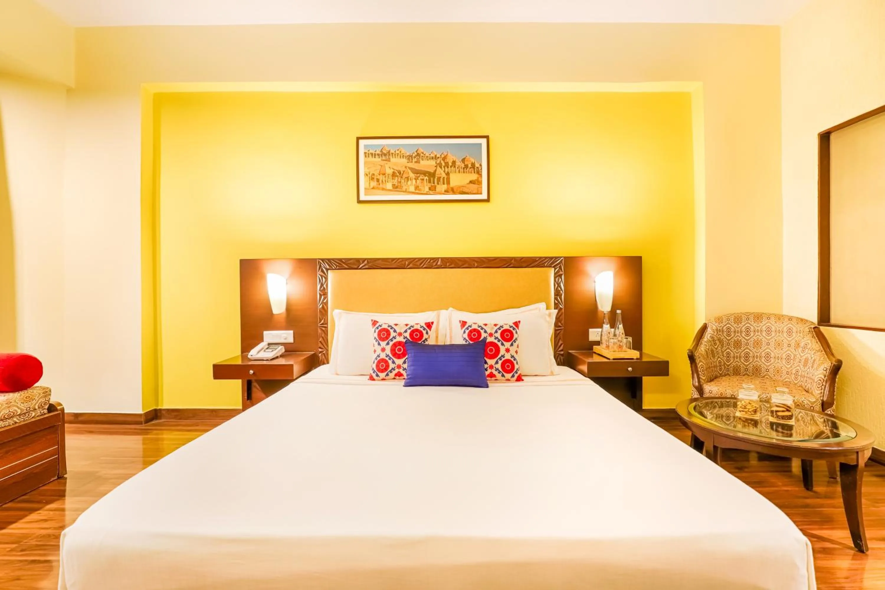 Bedroom, Bed in Club Mahindra Udaipur