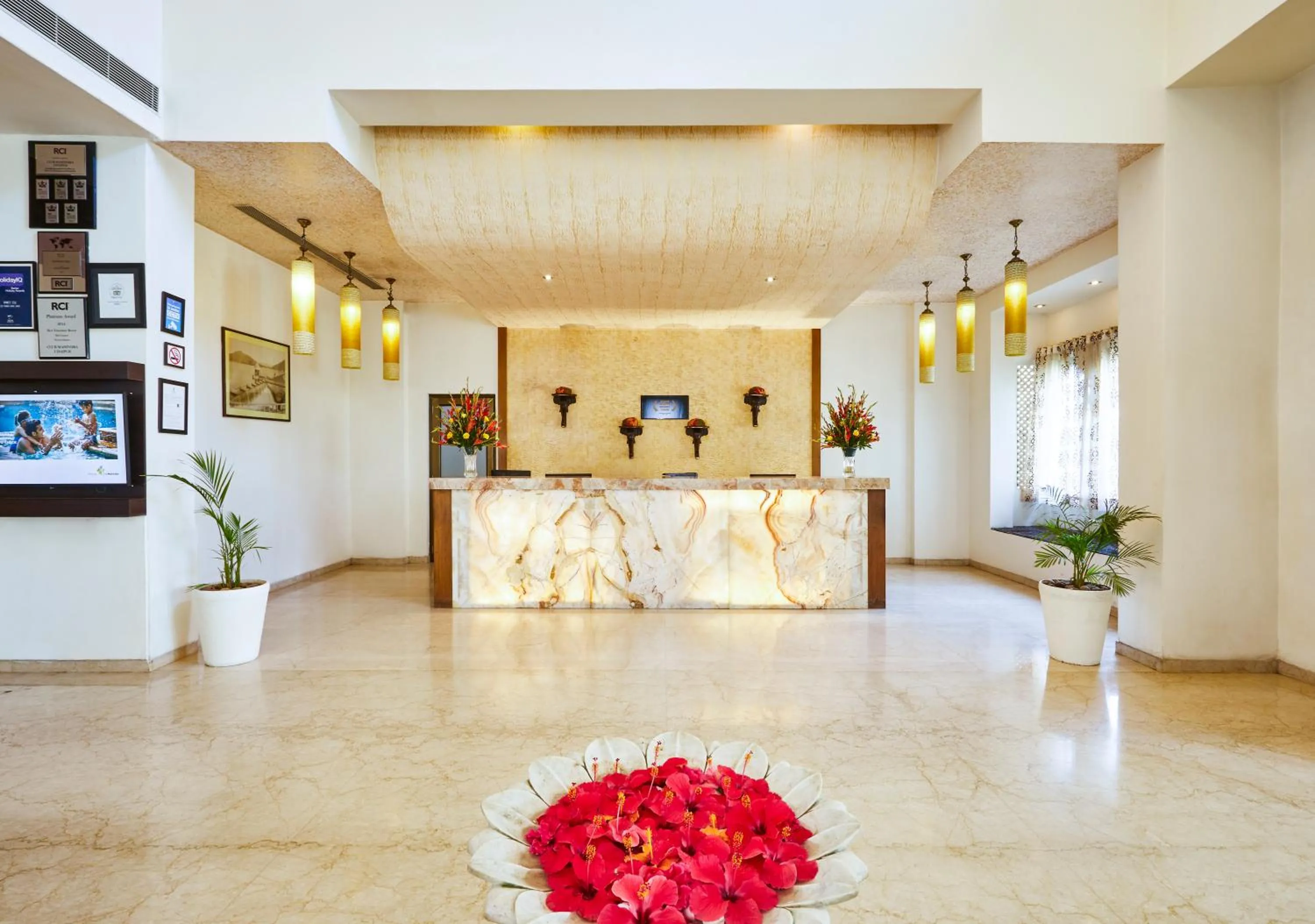 Lobby or reception in Club Mahindra Udaipur