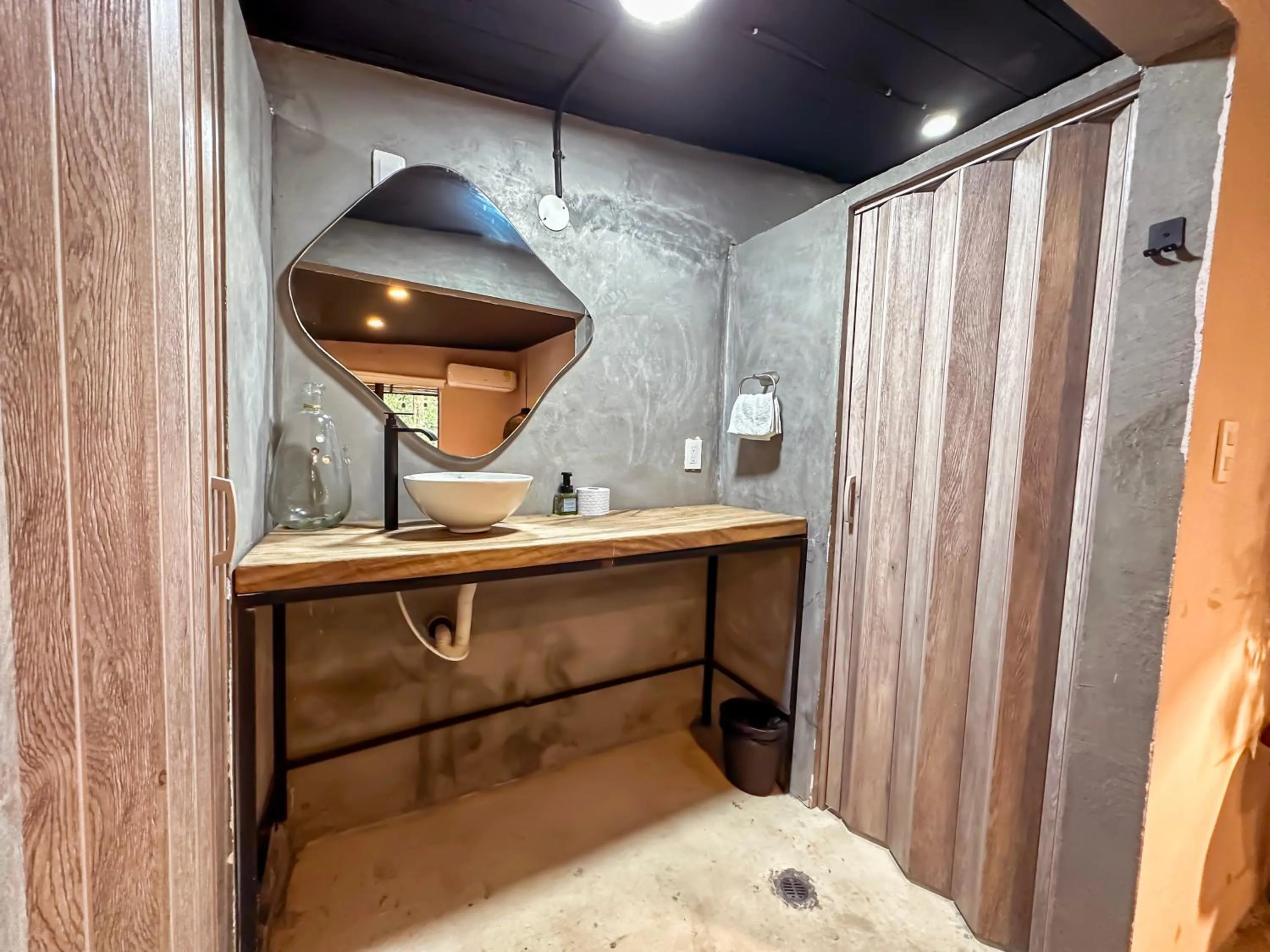 Shower in Hotel Casa de Hadas