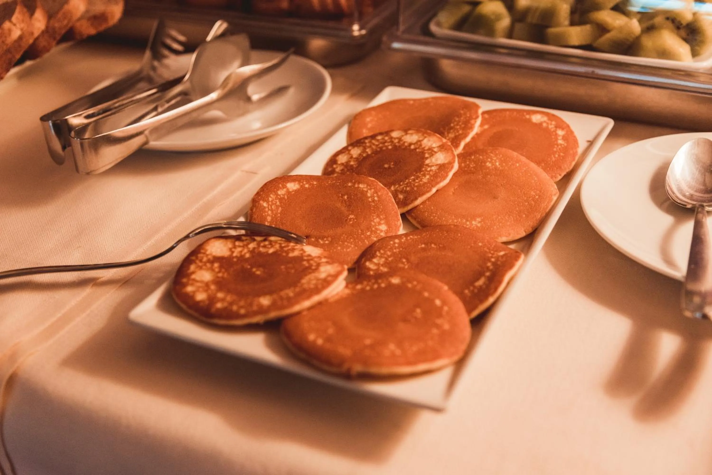 Food and drinks in Hotel Benacus