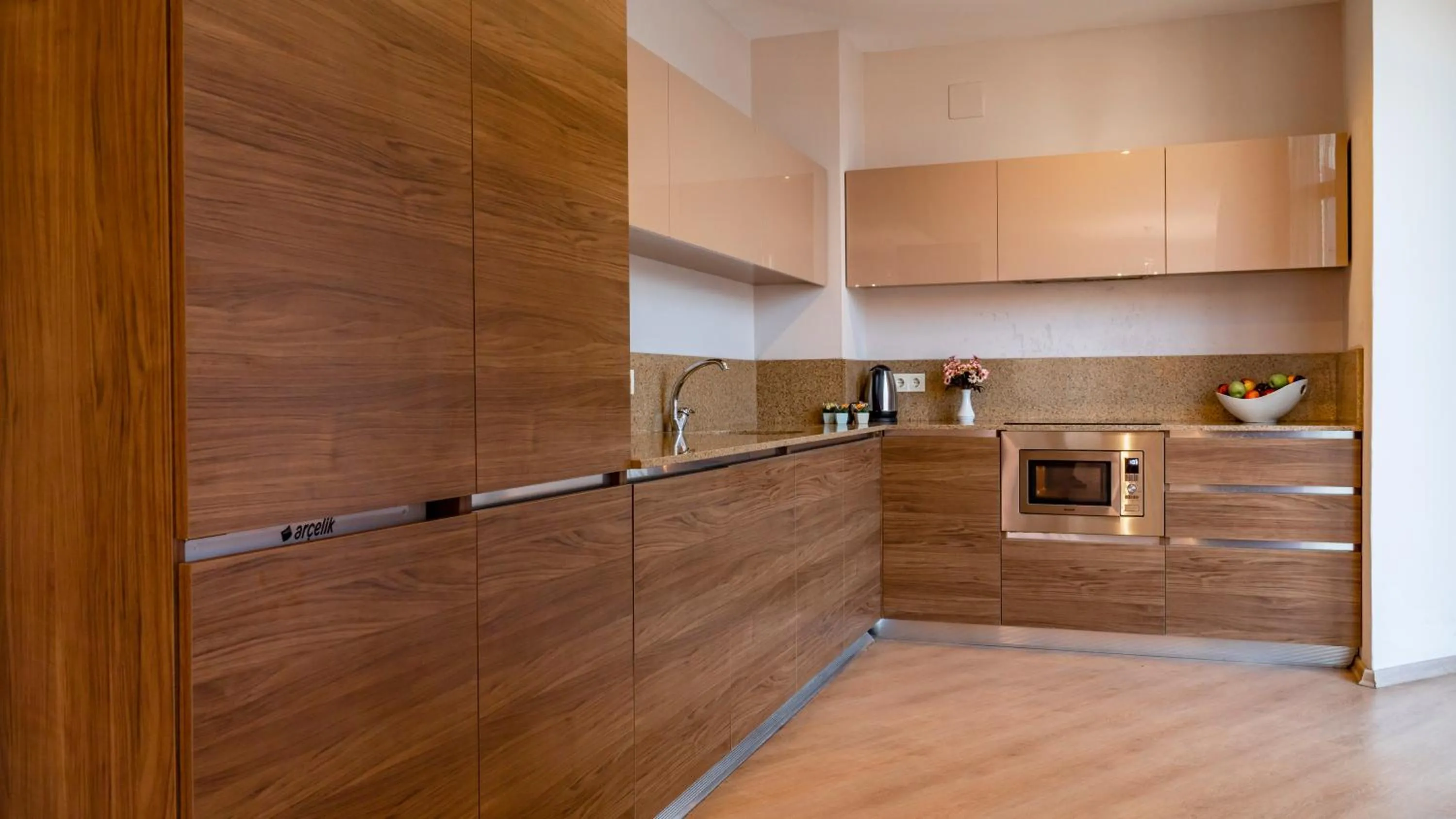 Coffee/tea facilities in Ladies Beach Suite Hotel