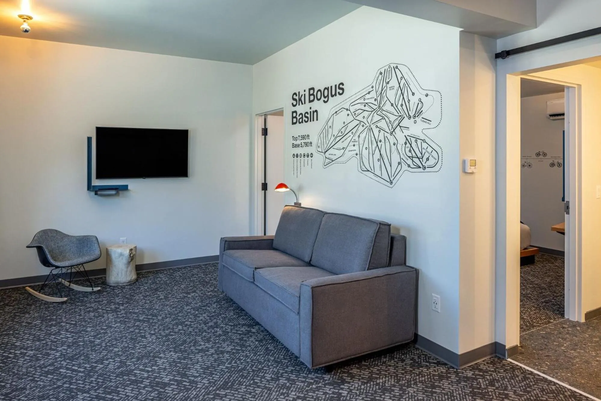 Seating area in The SPARROW