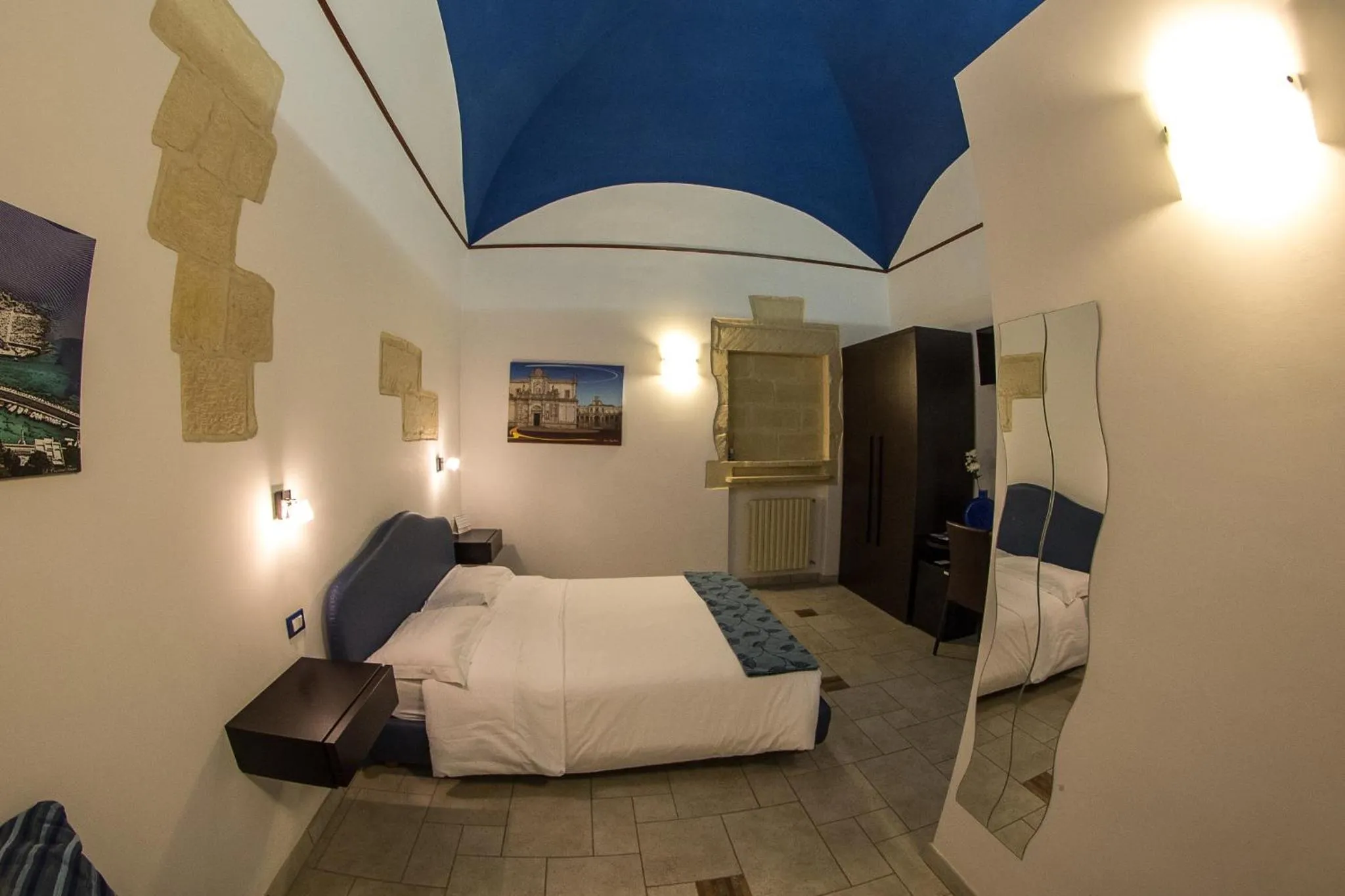 Photo of the whole room, Bed in 19Venti