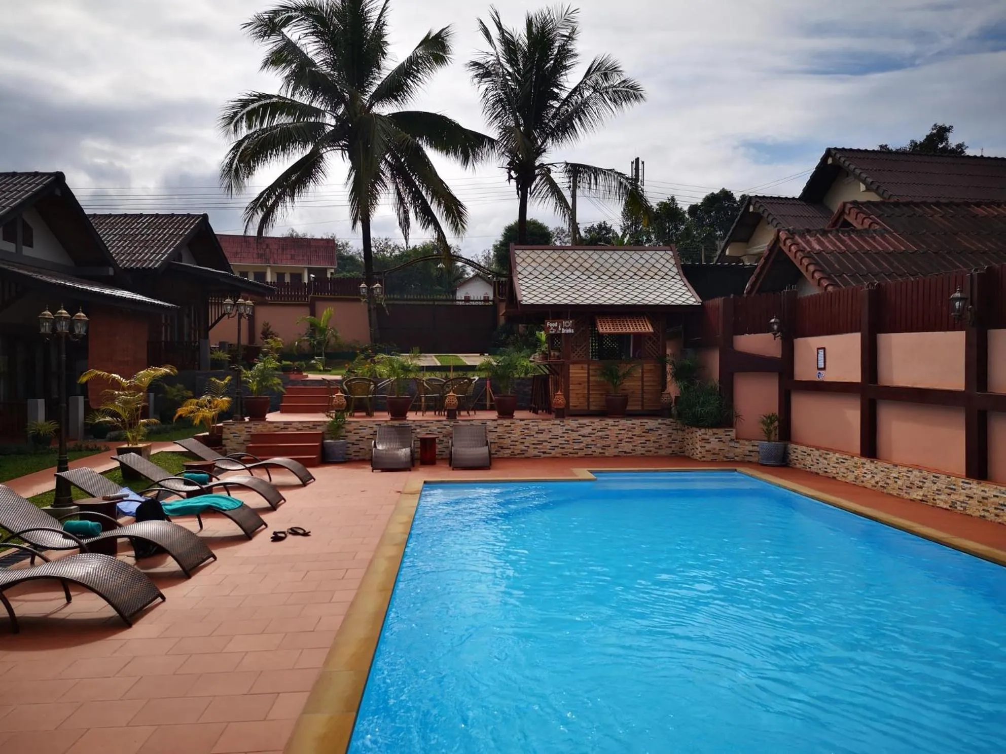 Swimming pool in Thongbay Guesthouse