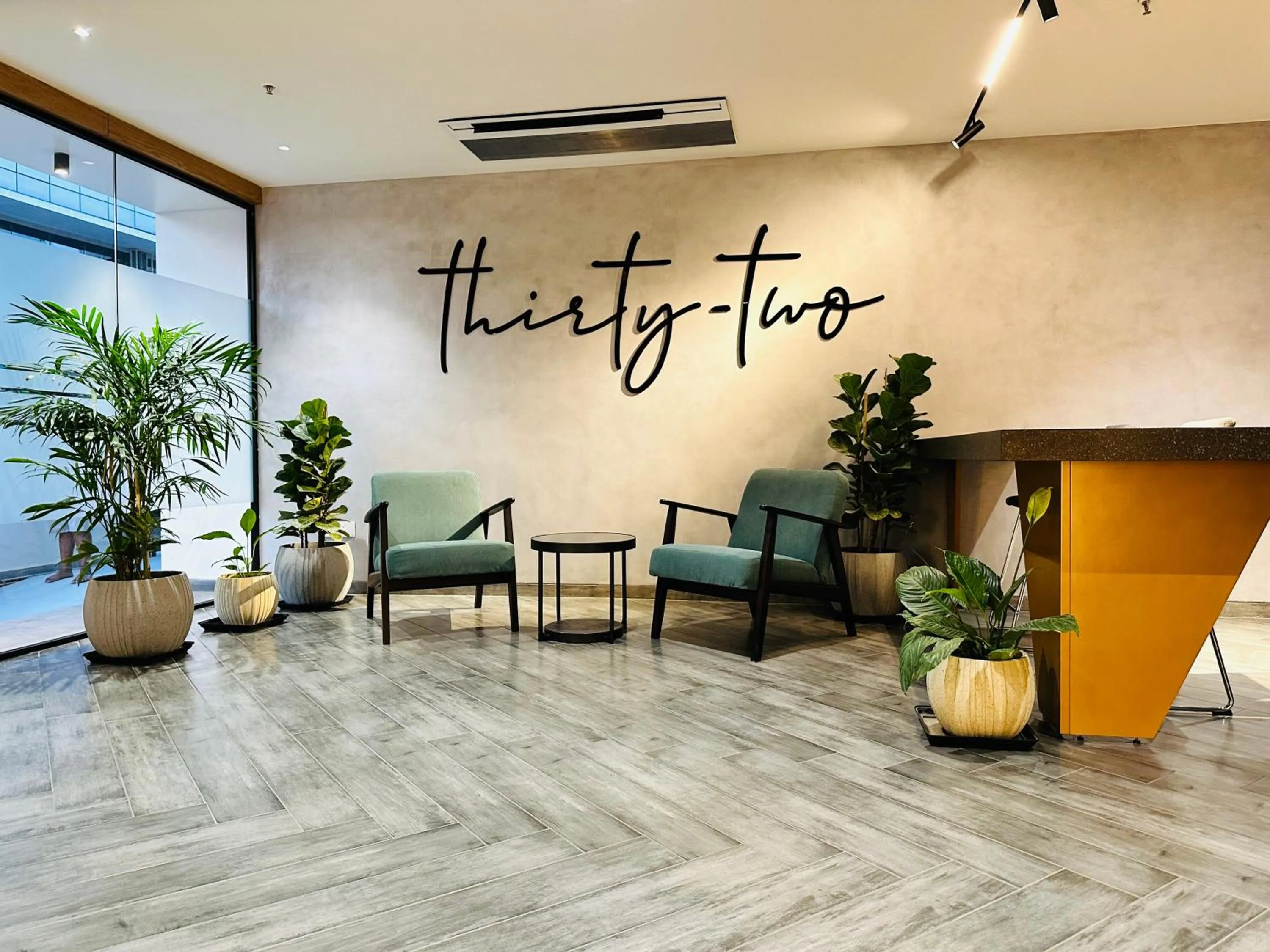 Living room in 32 Urban by Akoya Hotels