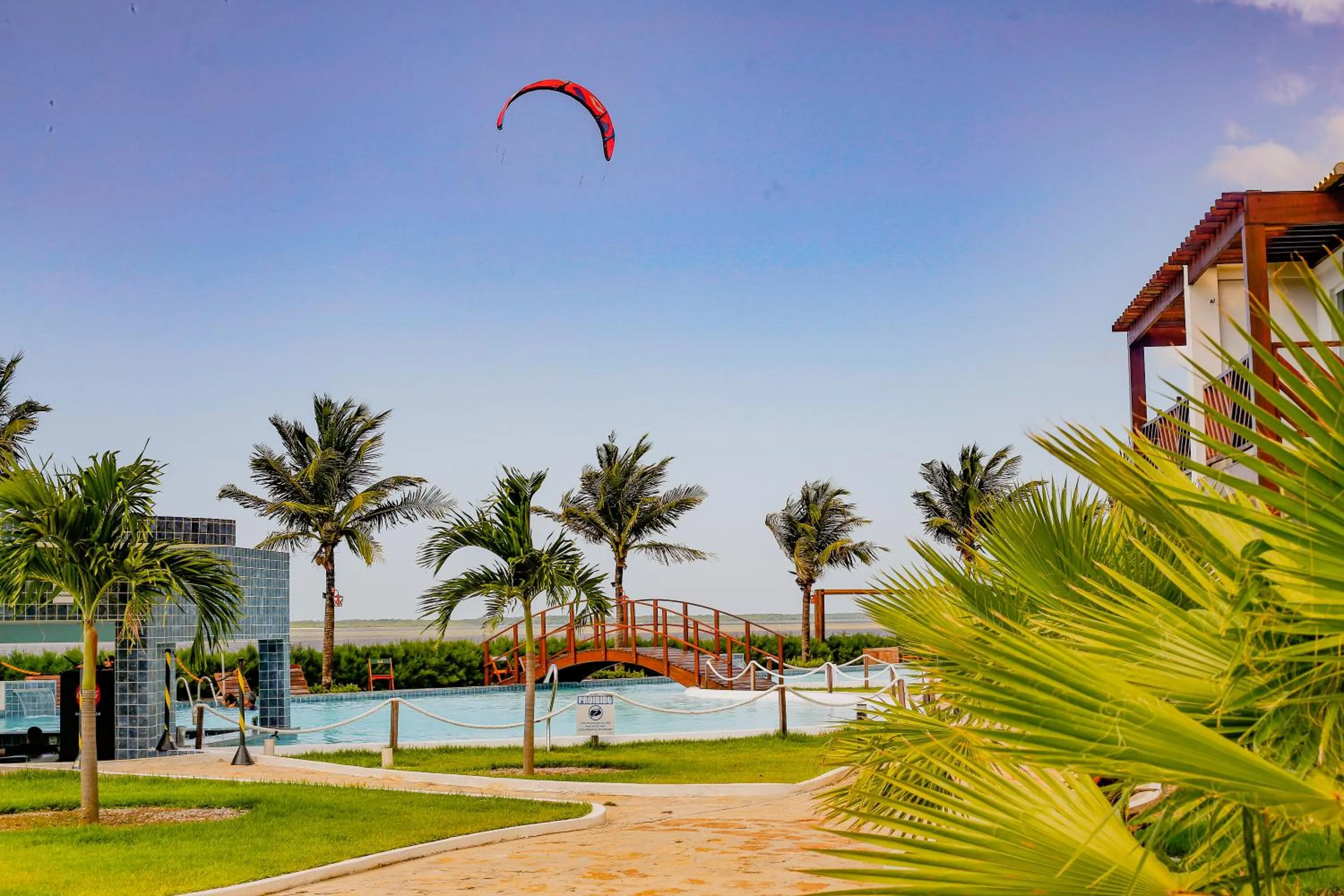 Swimming pool in Oiti Beach Resort Tutoia