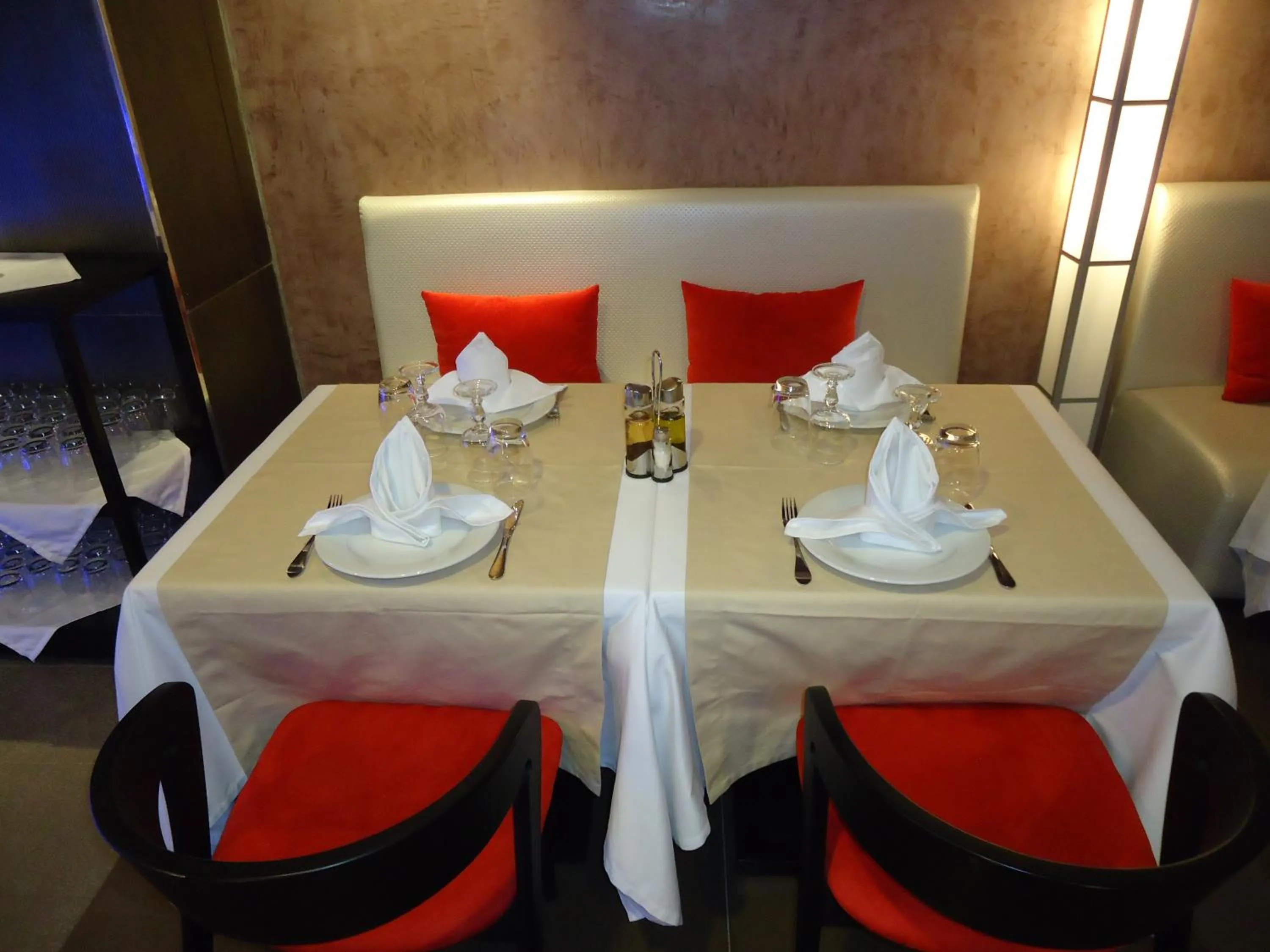 Restaurant/places to eat in Hotel Emilio Moretti
