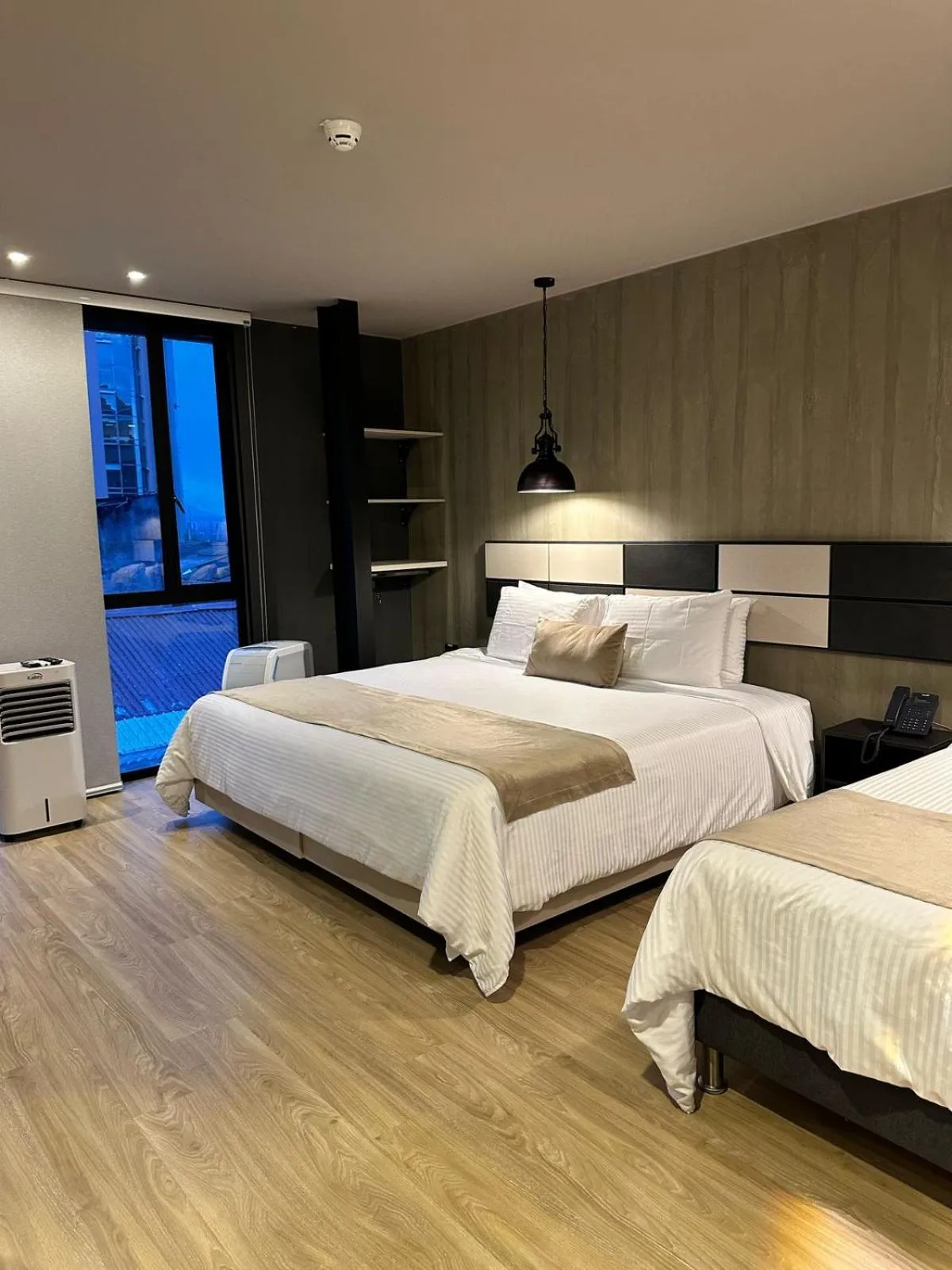 Bed in Balmoral Plaza Hotel