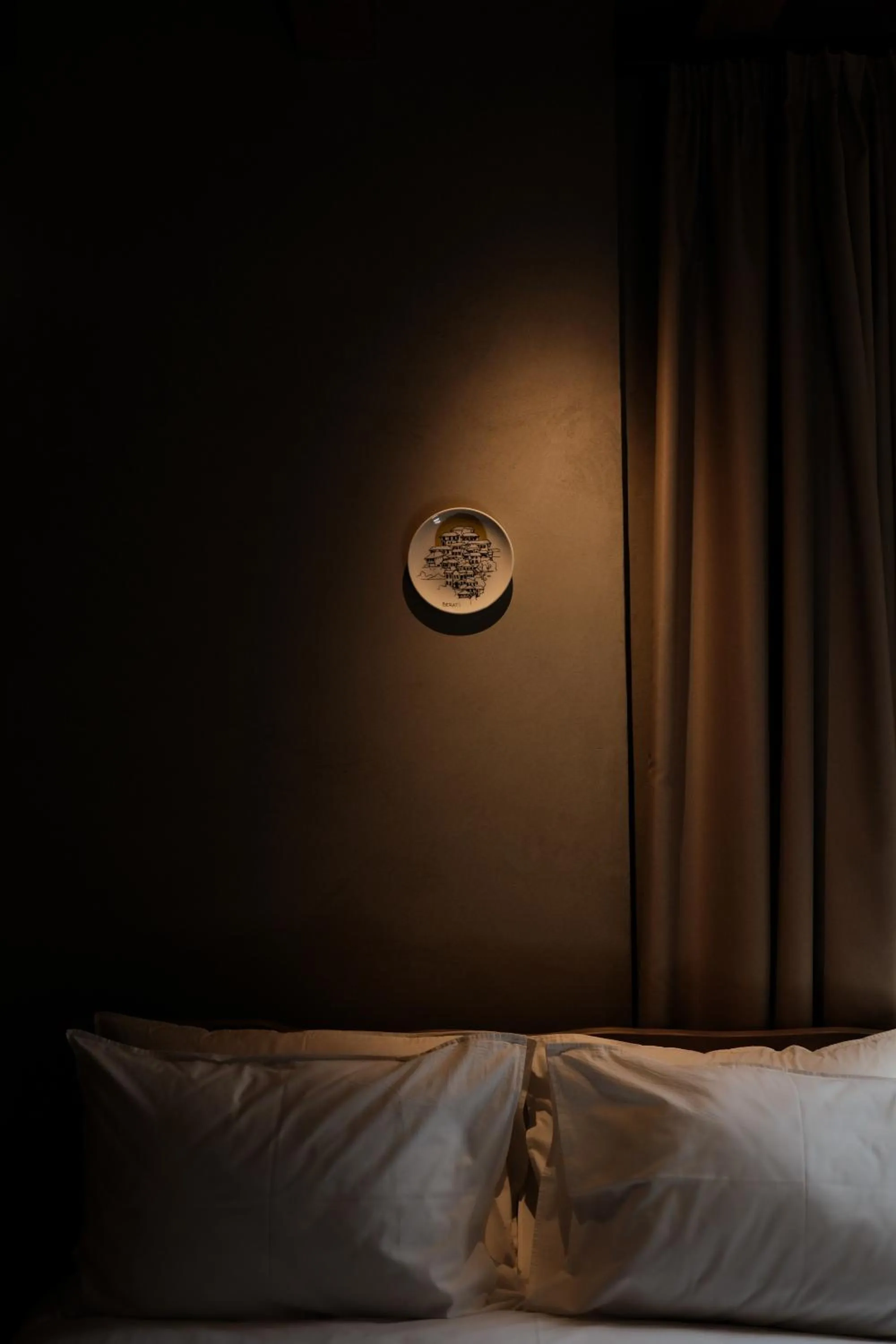 Bed in Faces & Places Boutique Hotel