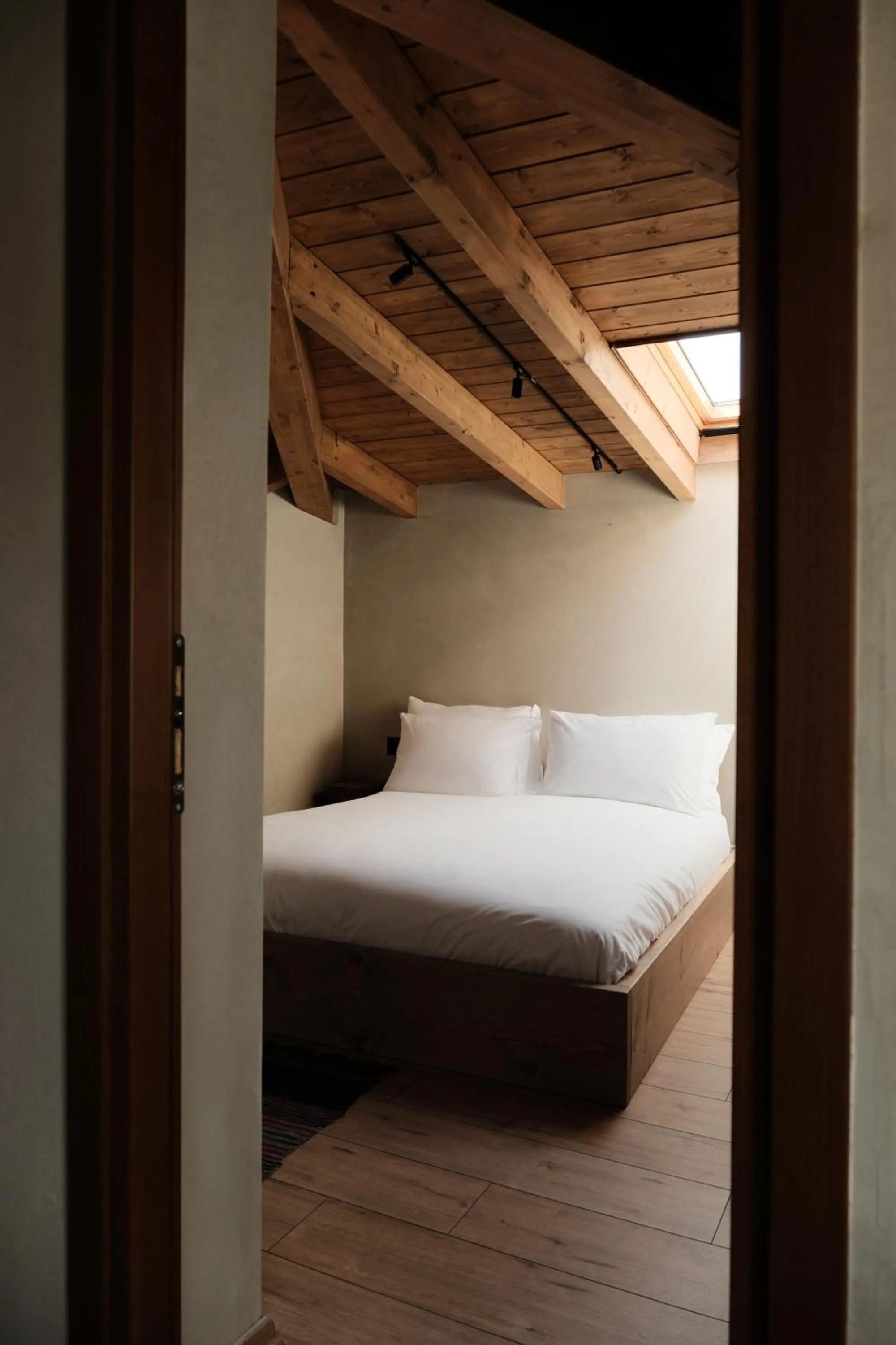 Bed in Faces & Places Boutique Hotel