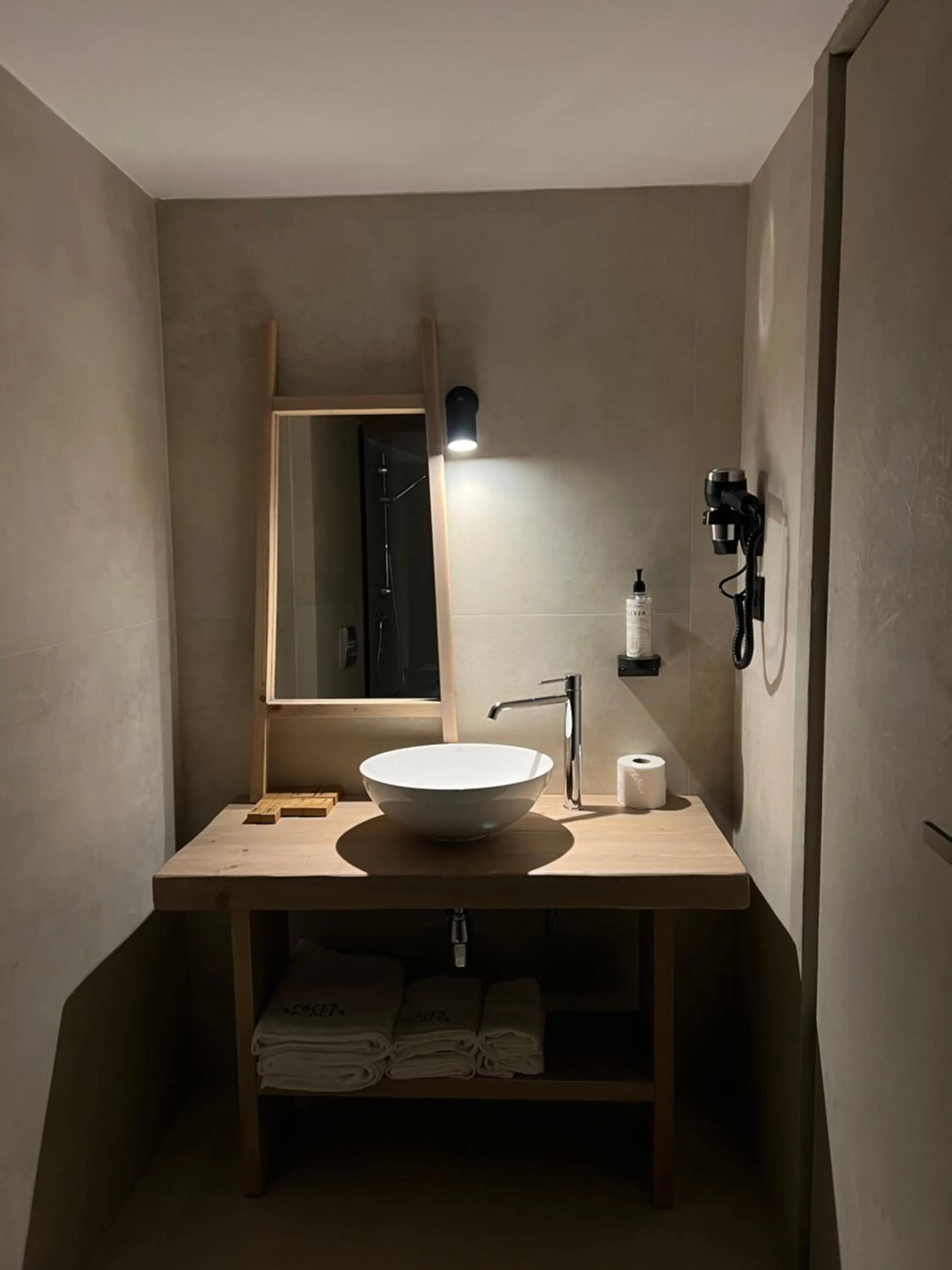 Bathroom in Faces & Places Boutique Hotel