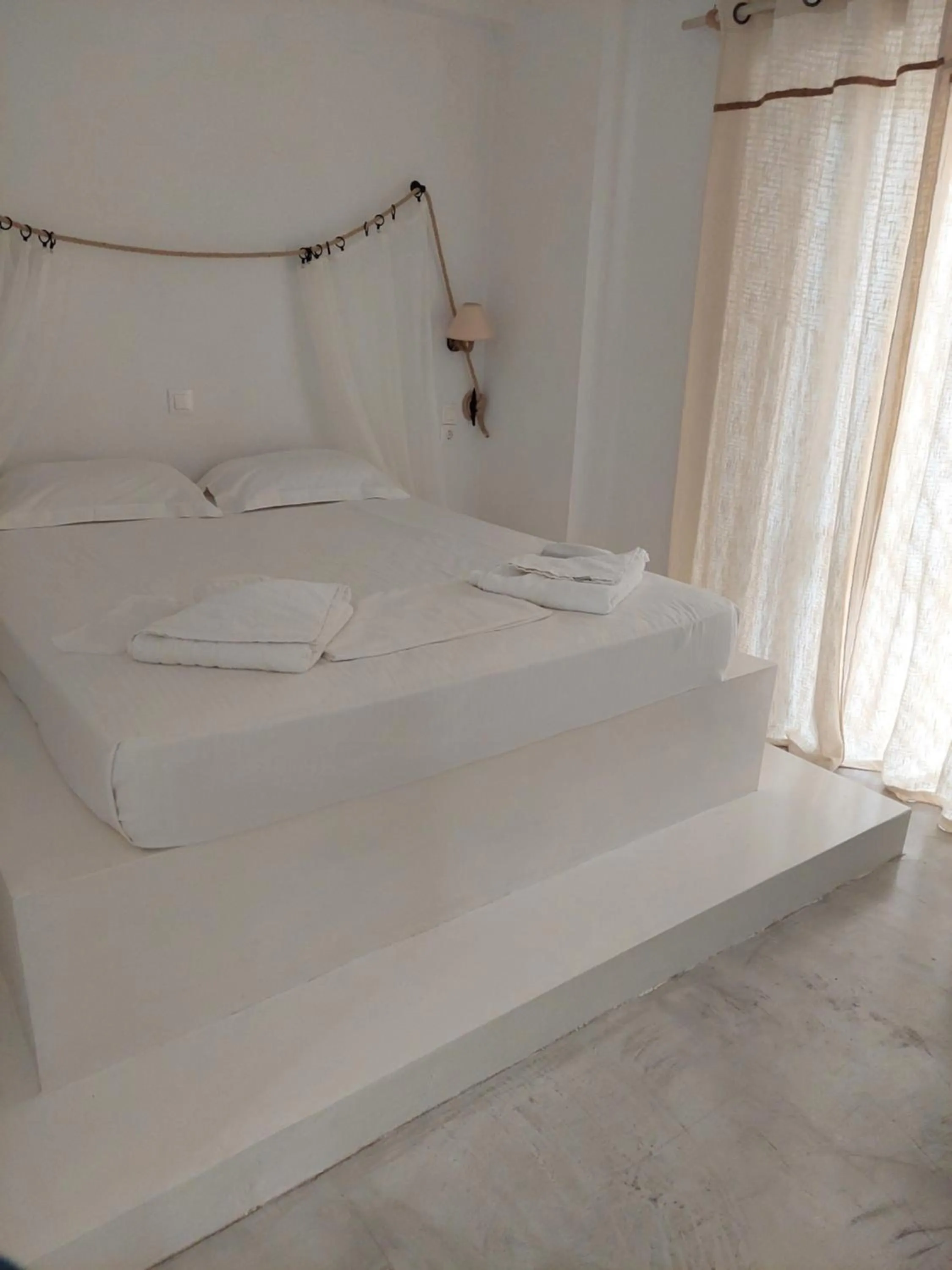 Golden Star Praxitelous