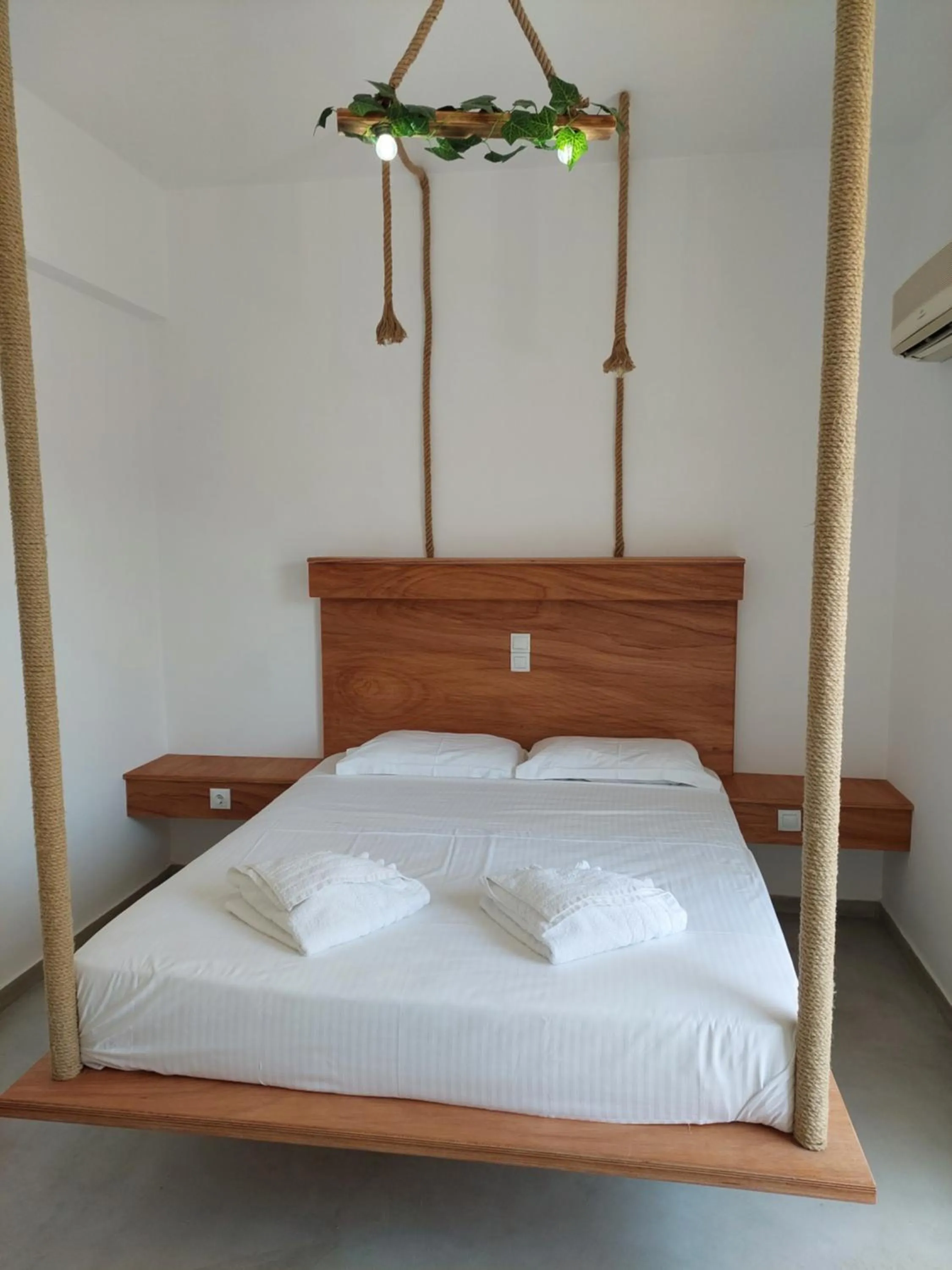 Golden Star Praxitelous