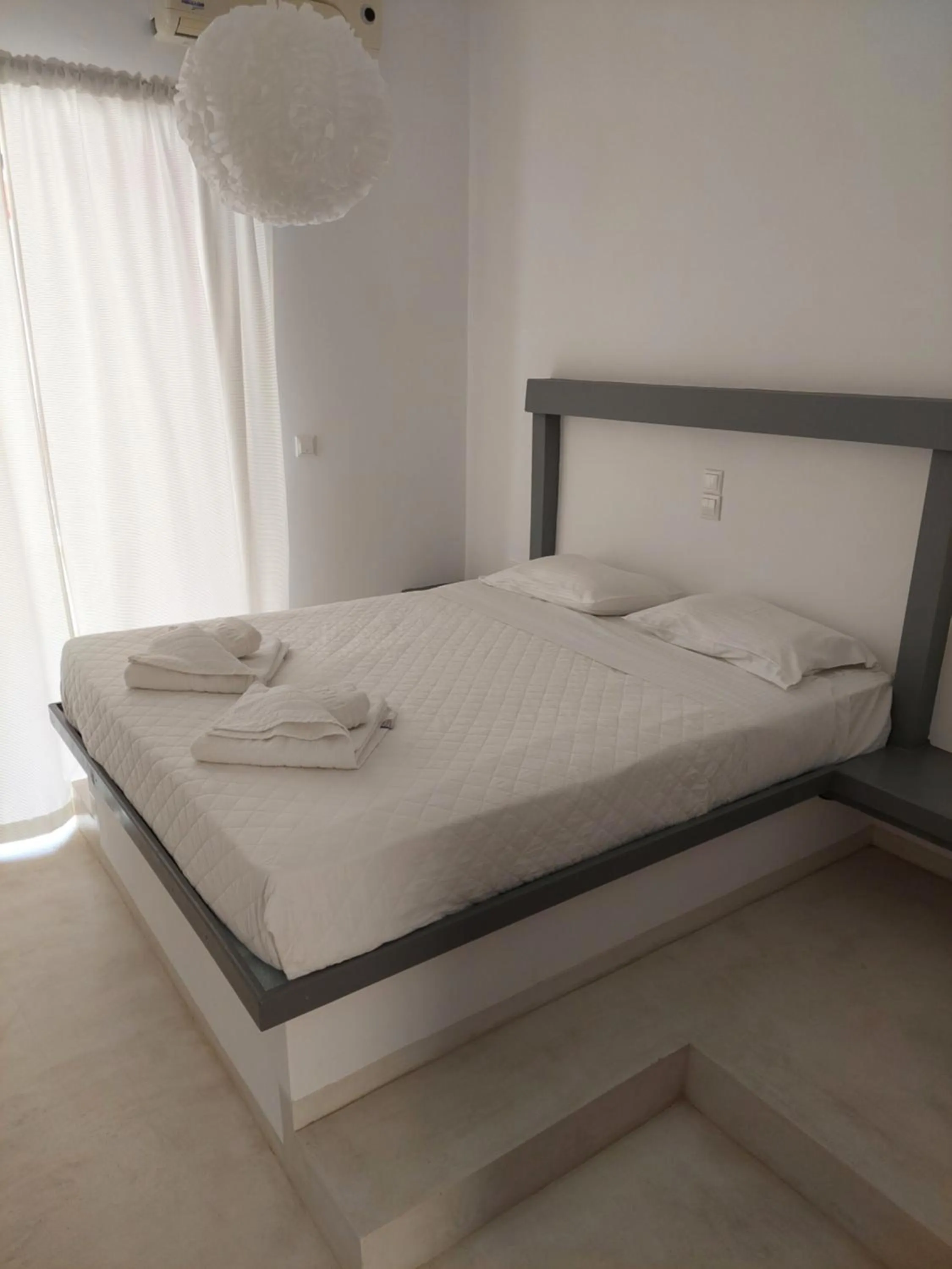 Golden Star Praxitelous