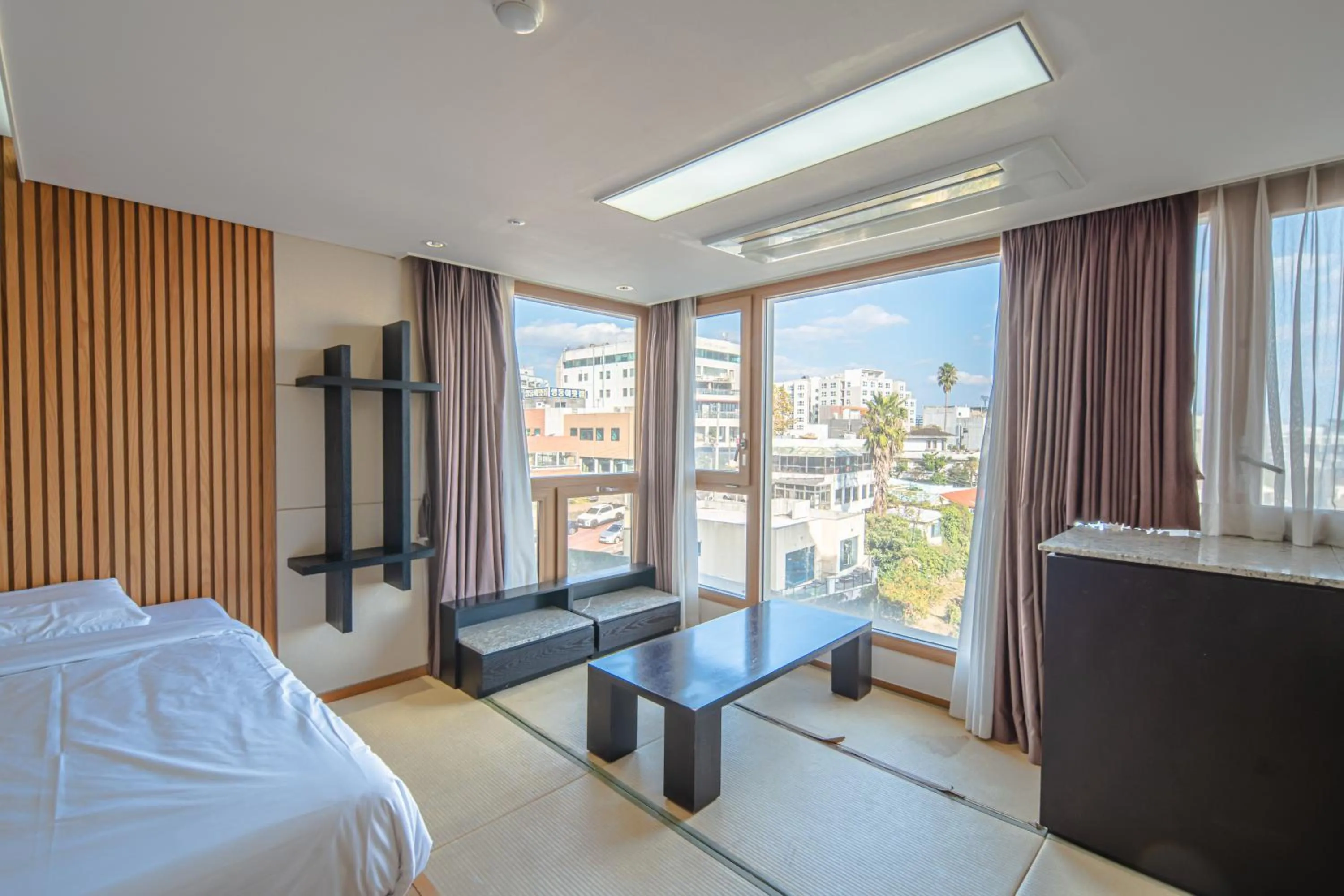 From H Oceanpalace Hotel Jeju