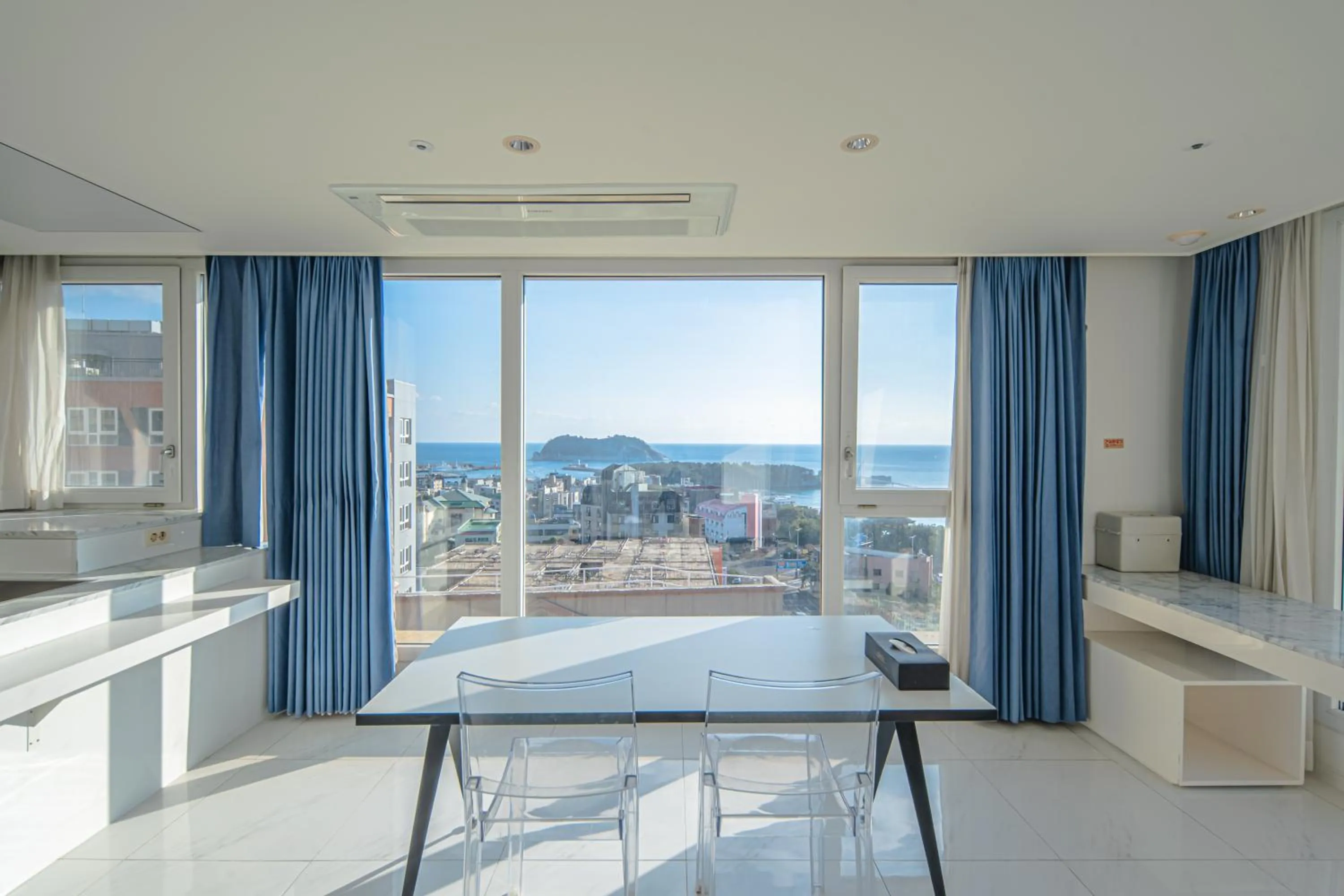 From H Oceanpalace Hotel Jeju