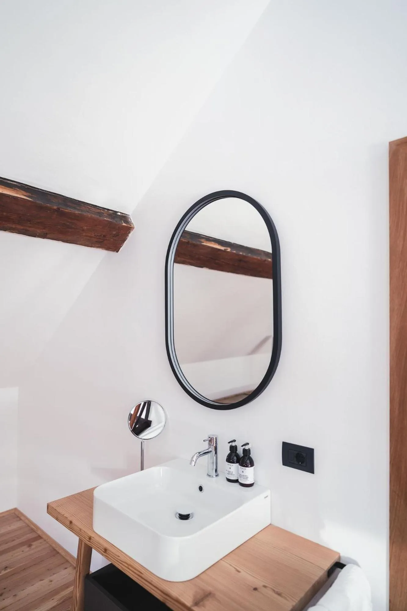 Junior Suite in Ansitz Heufler by Norbert Niederkofler