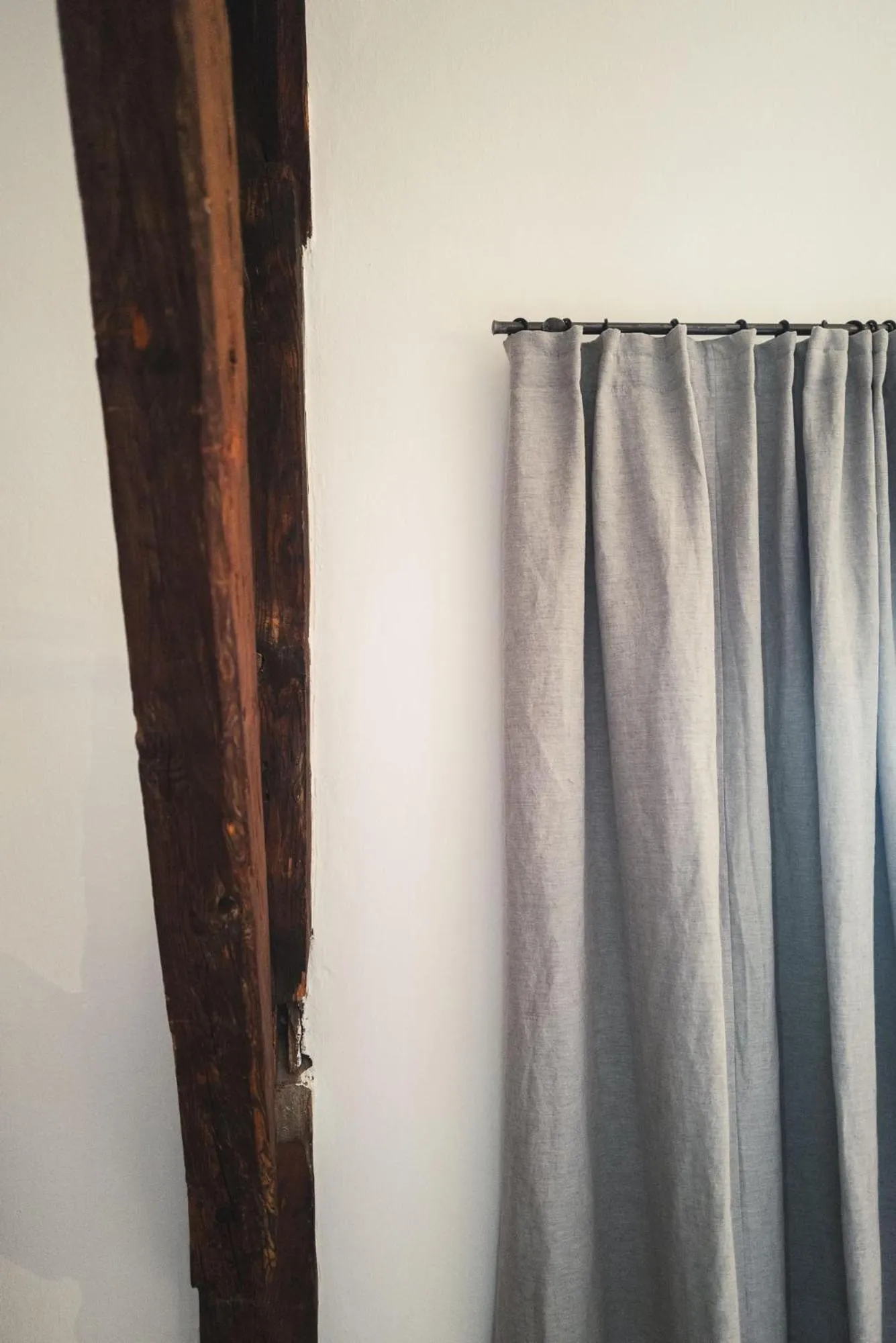 Junior Suite in Ansitz Heufler by Norbert Niederkofler