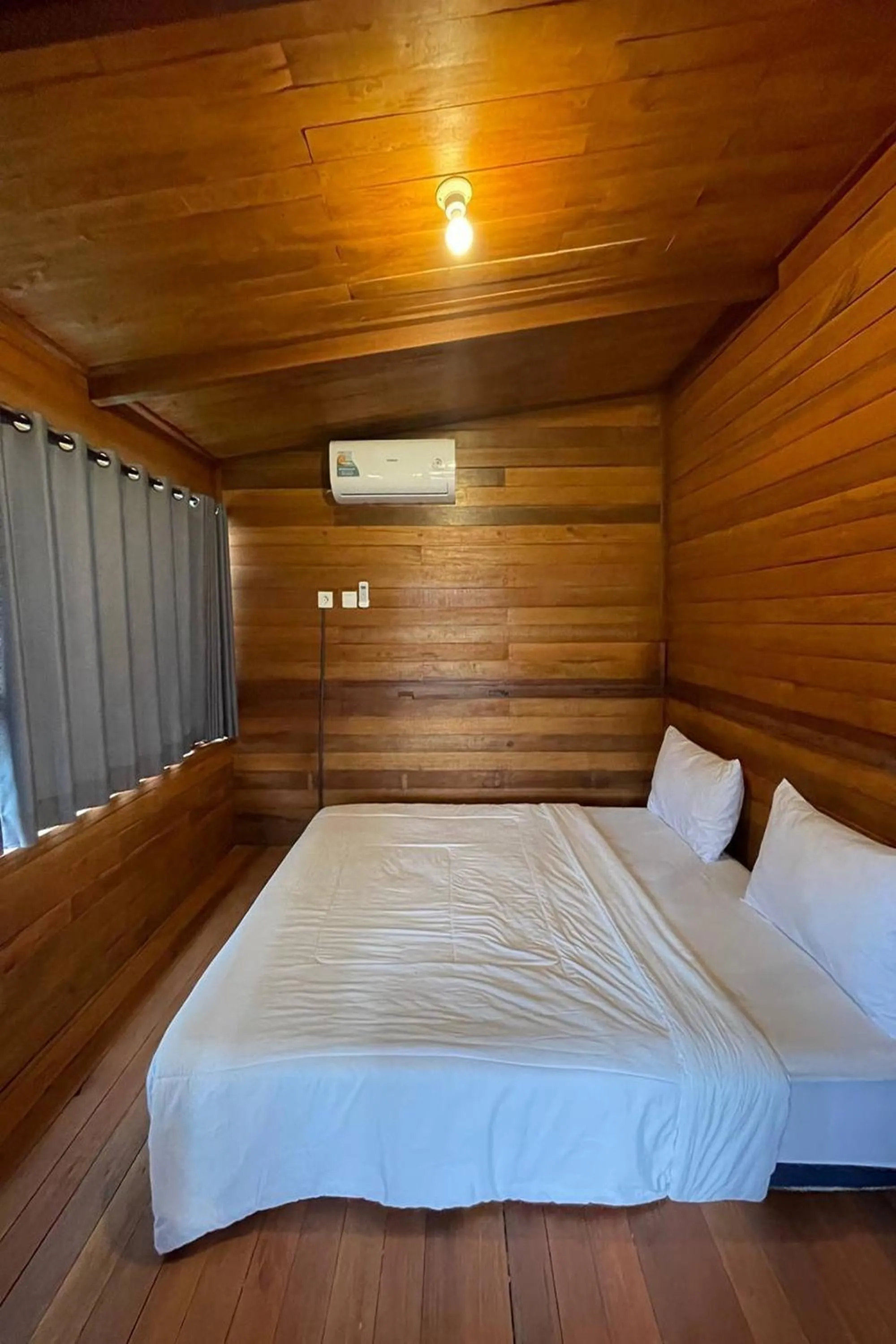 Bedroom, Bed in Umah Nanda Kintamani