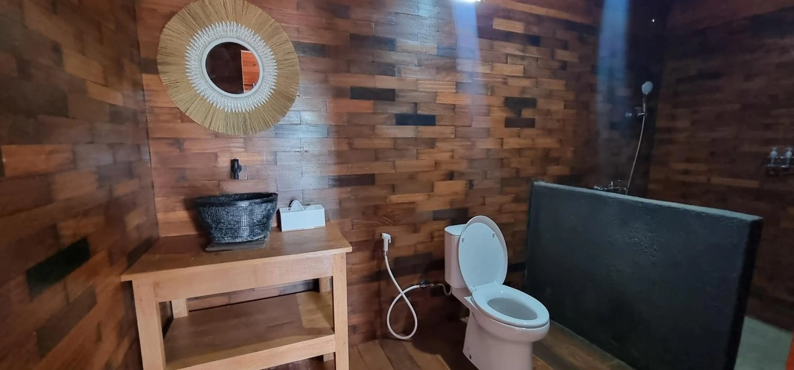 Bathroom in Umah Nanda Kintamani