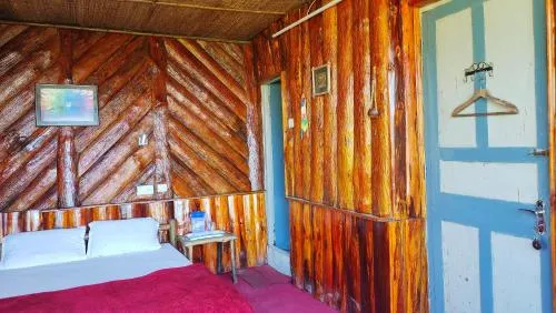 Hotel Cloud's End Retreat