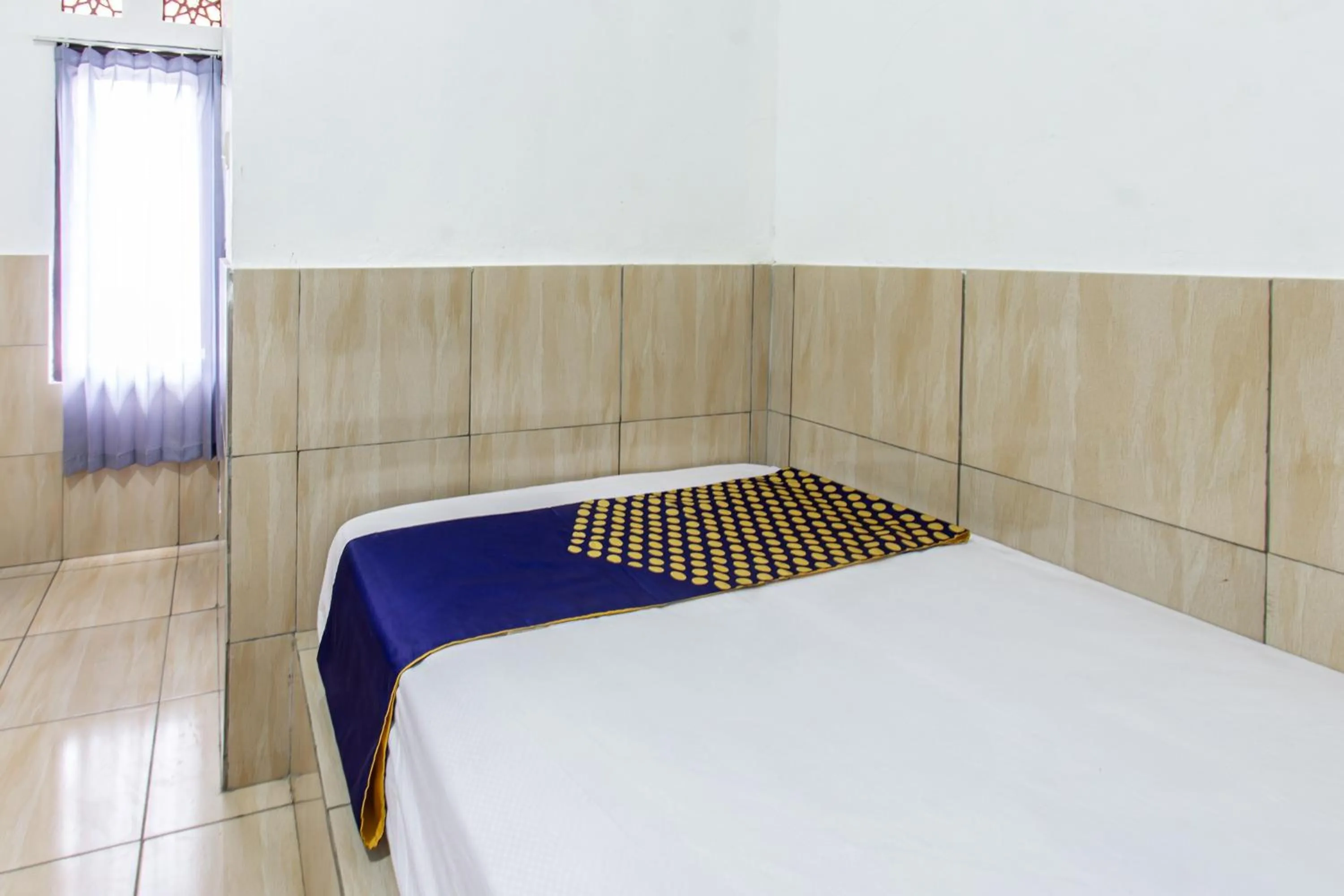 Bedroom, Bed in Hotel O Penginapan Mekar Sari Near PT. Lombok Menara Energygas